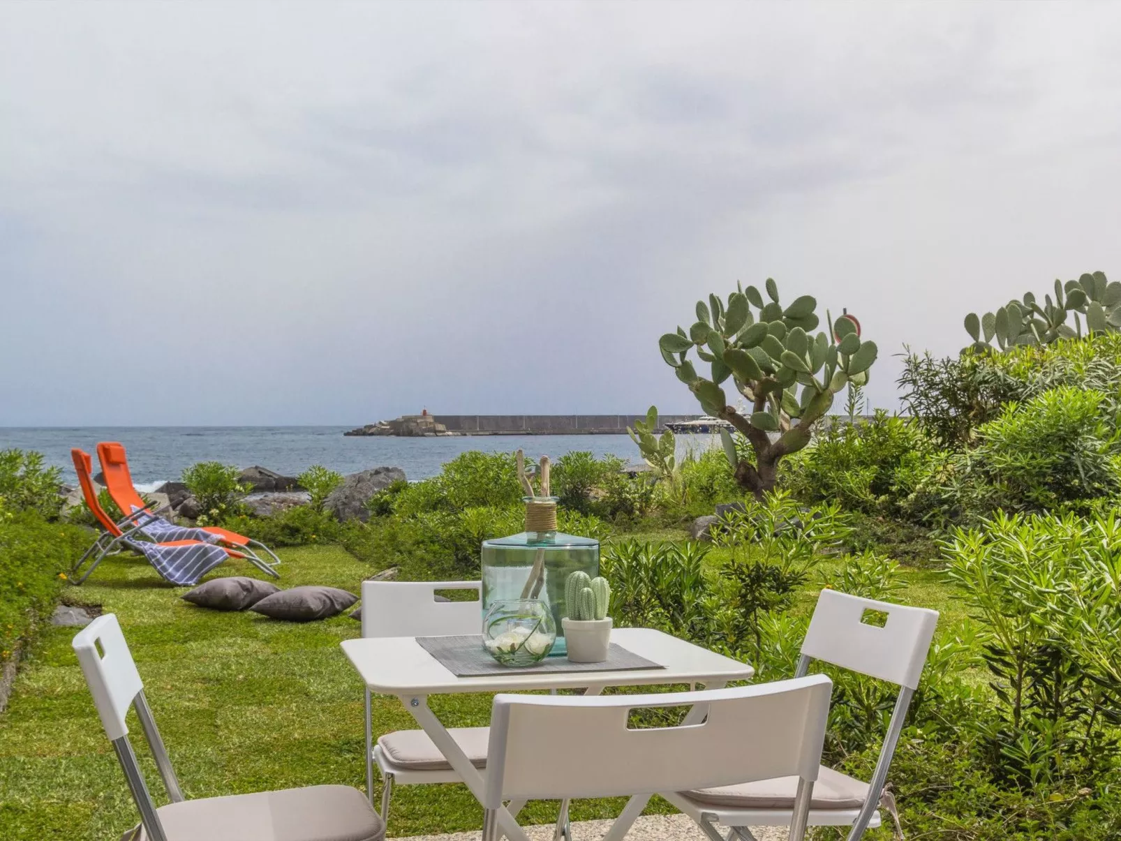 Les Suites Apartment 1