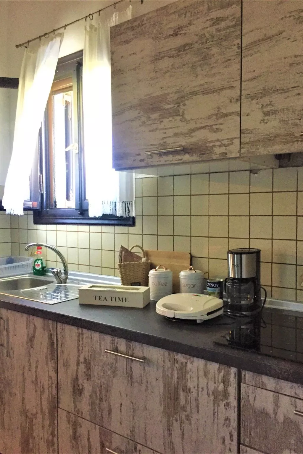 Apartment mit Meer- und Gartenblick - Genari Beach-Image-tags.info