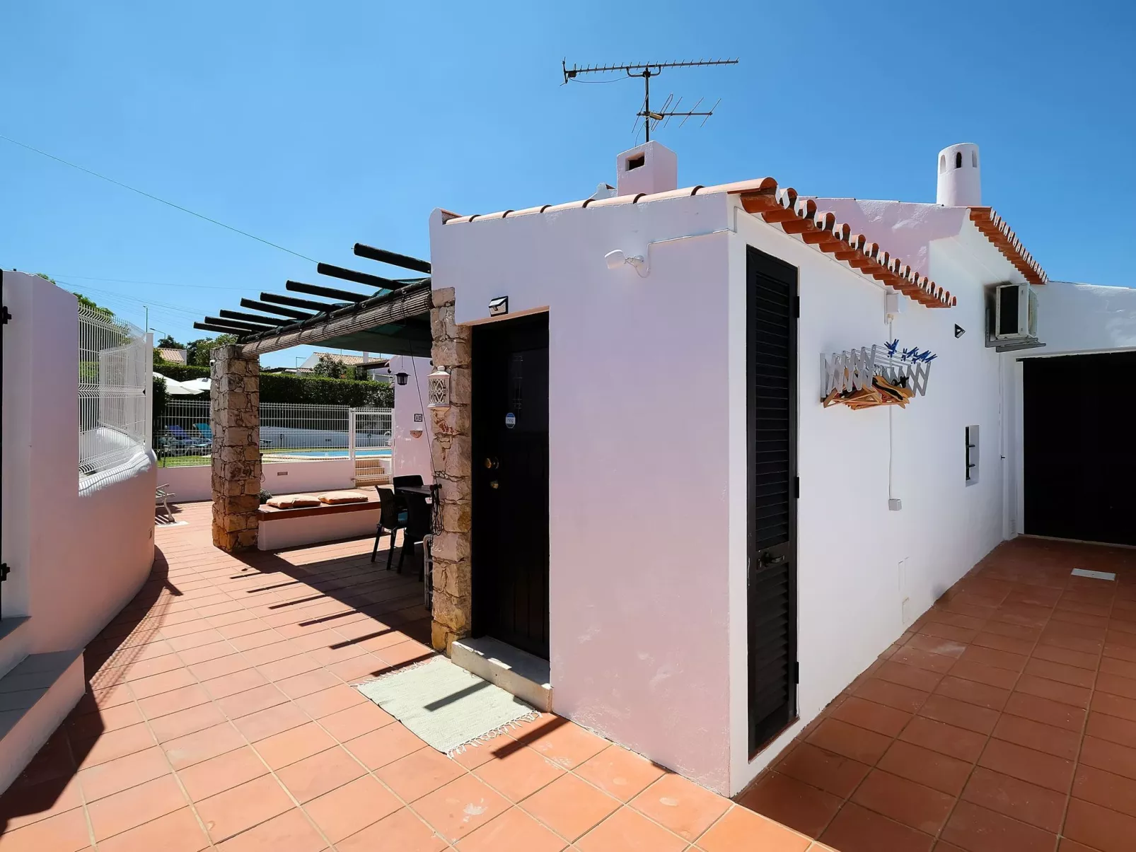 Lotus Villa, Albufeira