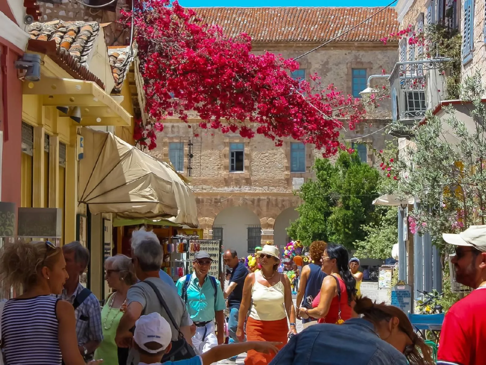 Zesa mit Balkon und Meerblick
