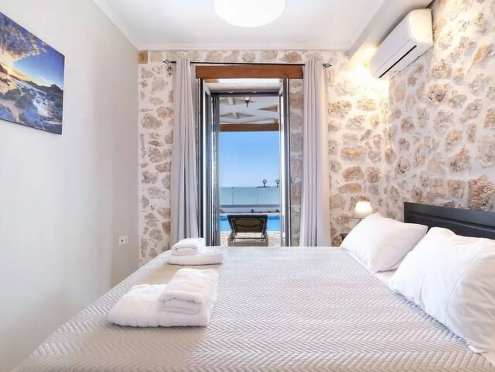 Villa Hrw mit privatem Pool-Image-tags.info