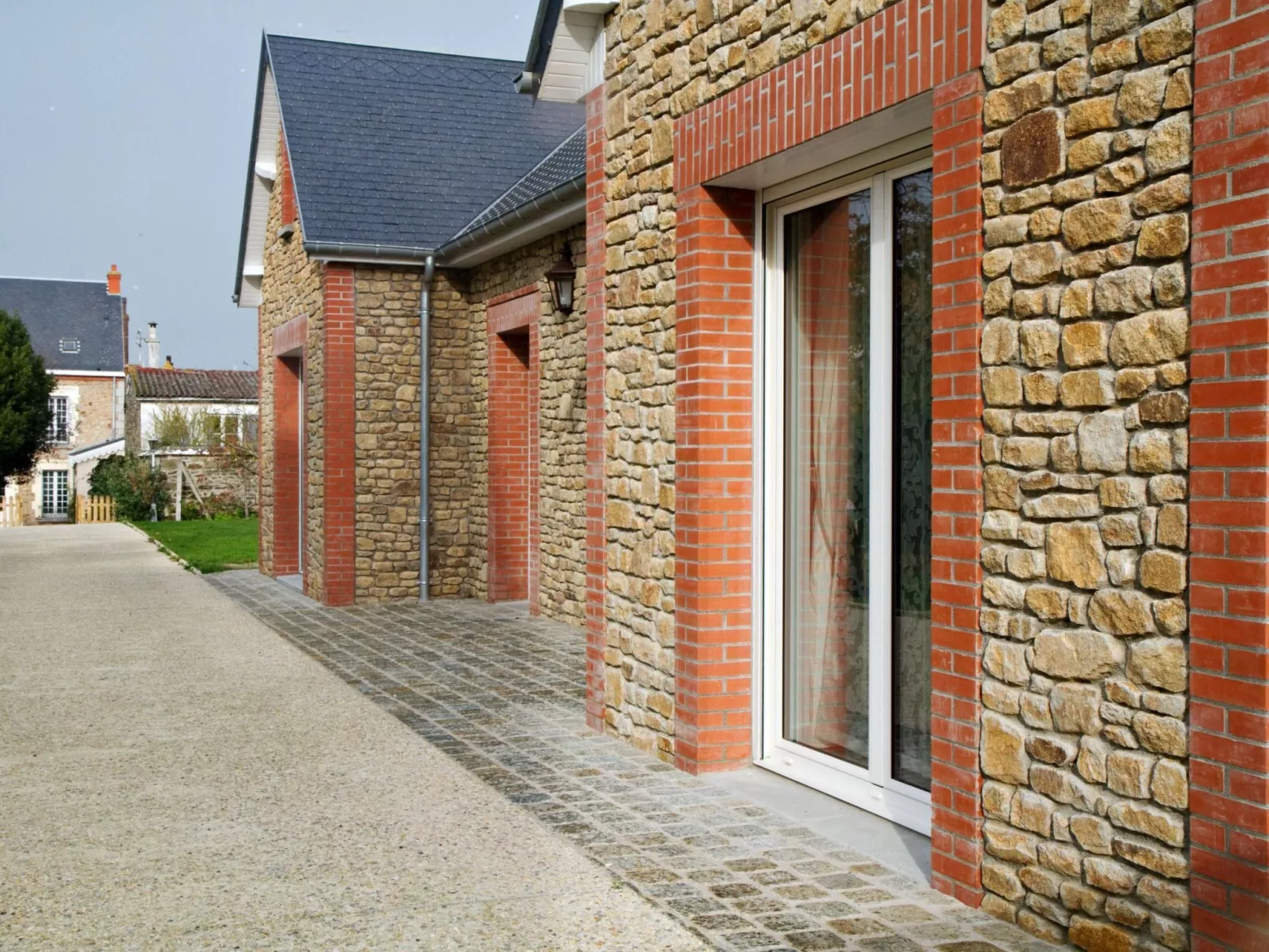 "Le Rayon Vert" mit Jacuzzi-Draußen