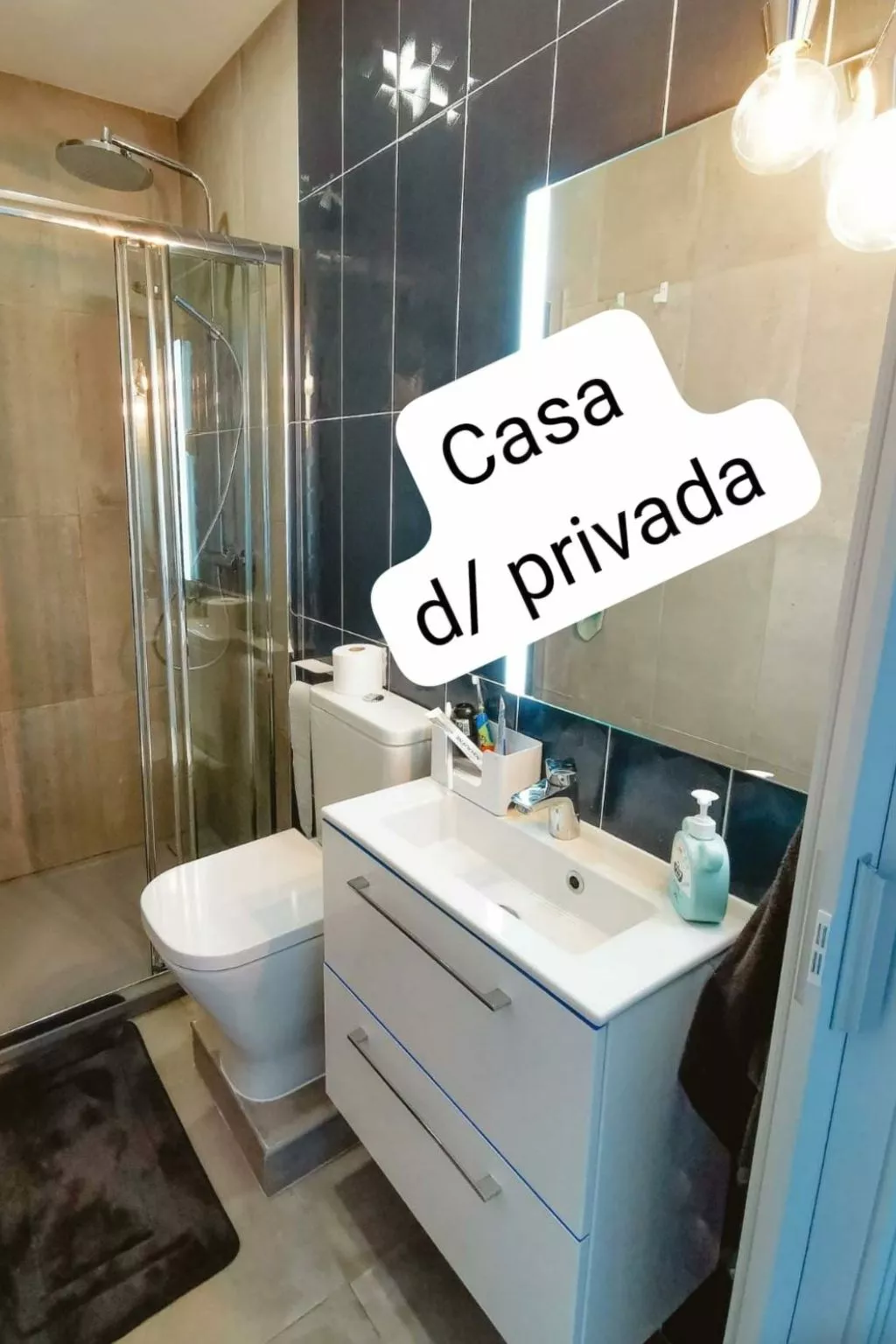 "Haus Beach Waves"-Inside