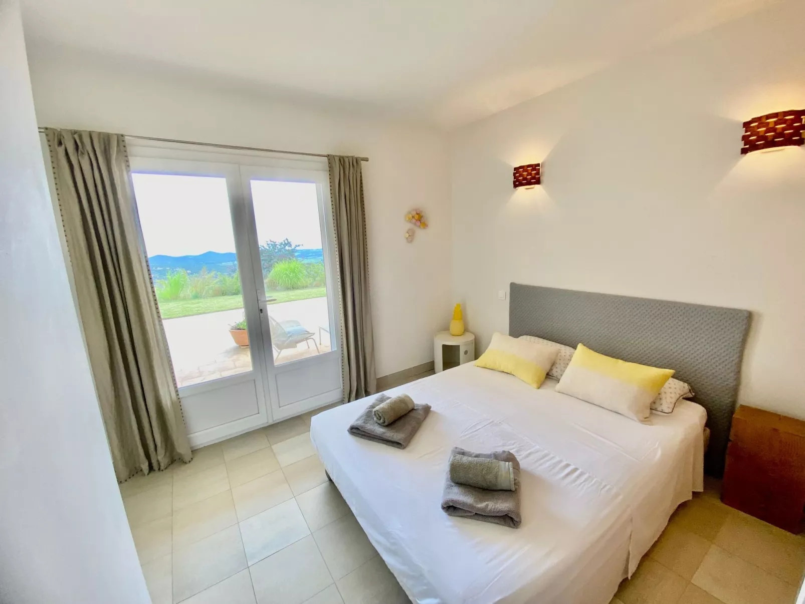 Ferienvilla mit Pool Infinity