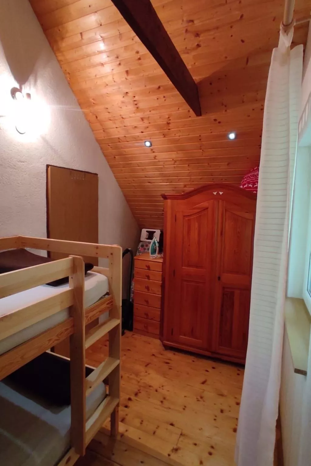 Idyllic holiday home-Inside