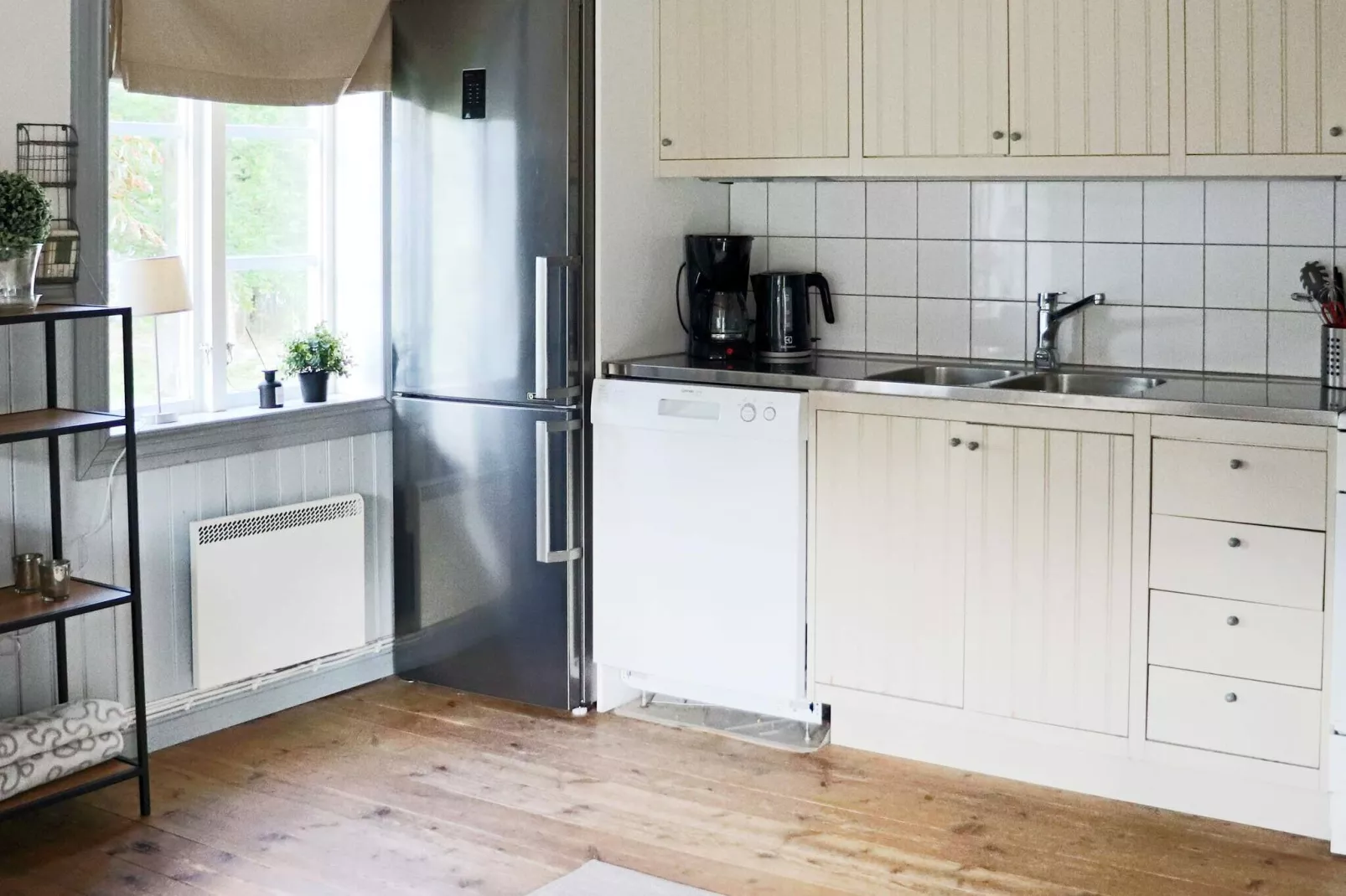 4 person holiday home in UNNARYD-By Traum-Indoor