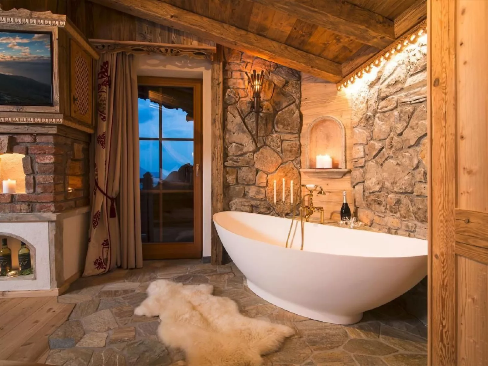 Bischofer-Bergwelt-Drinnen