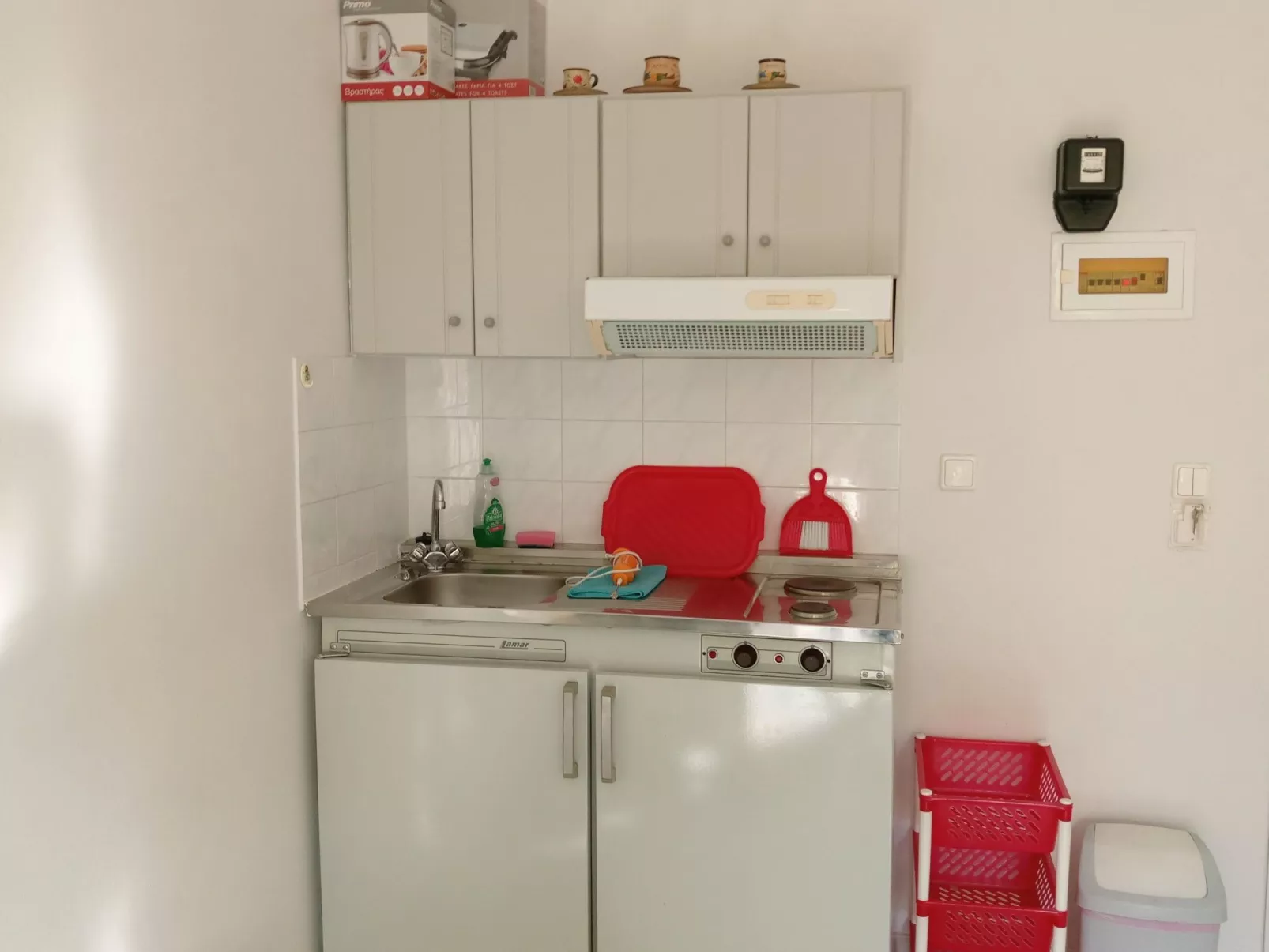 Zinovia Studio mit Balkon-Drinnen