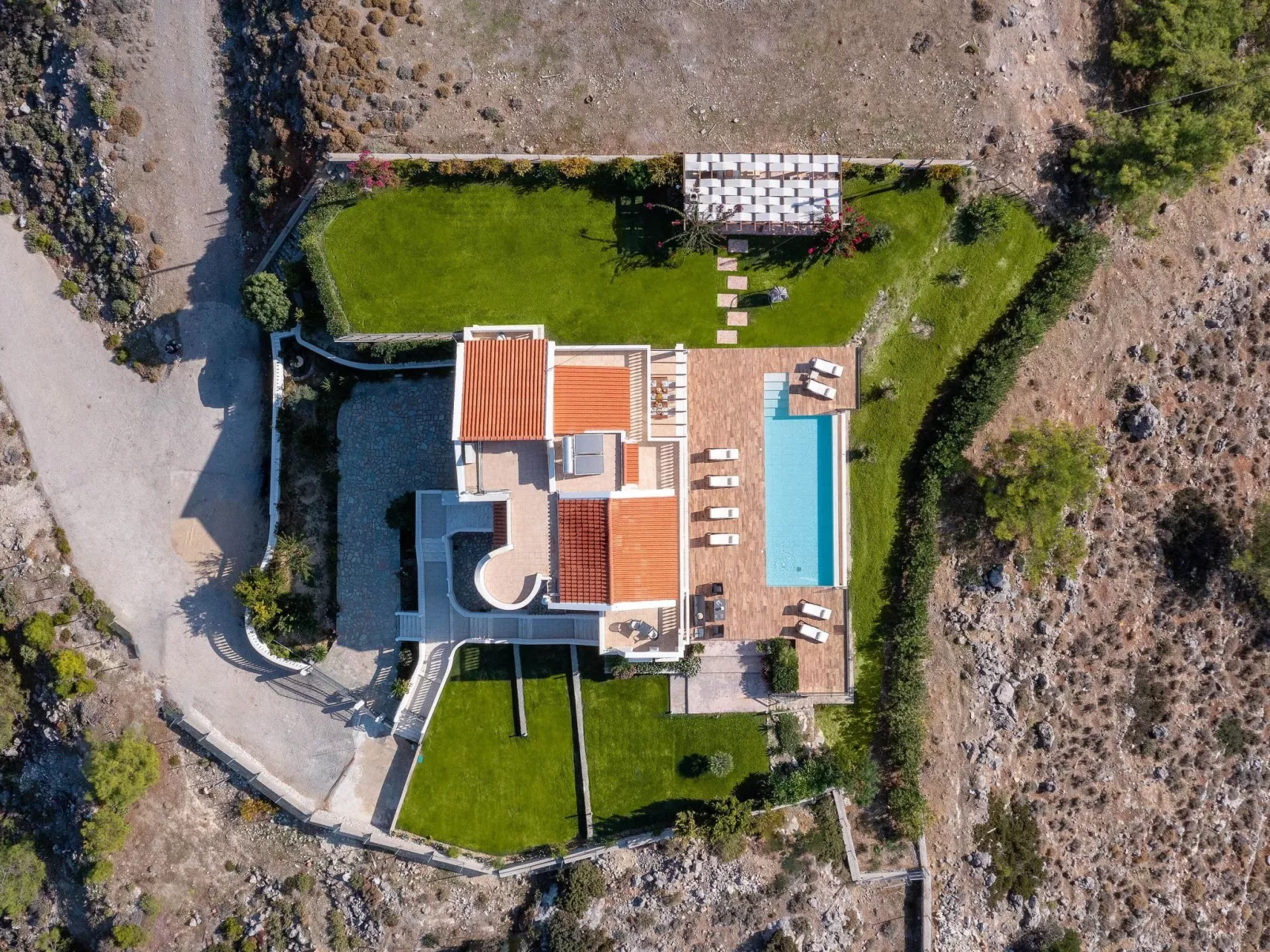 Villa Kamos in Archangelos-Outside