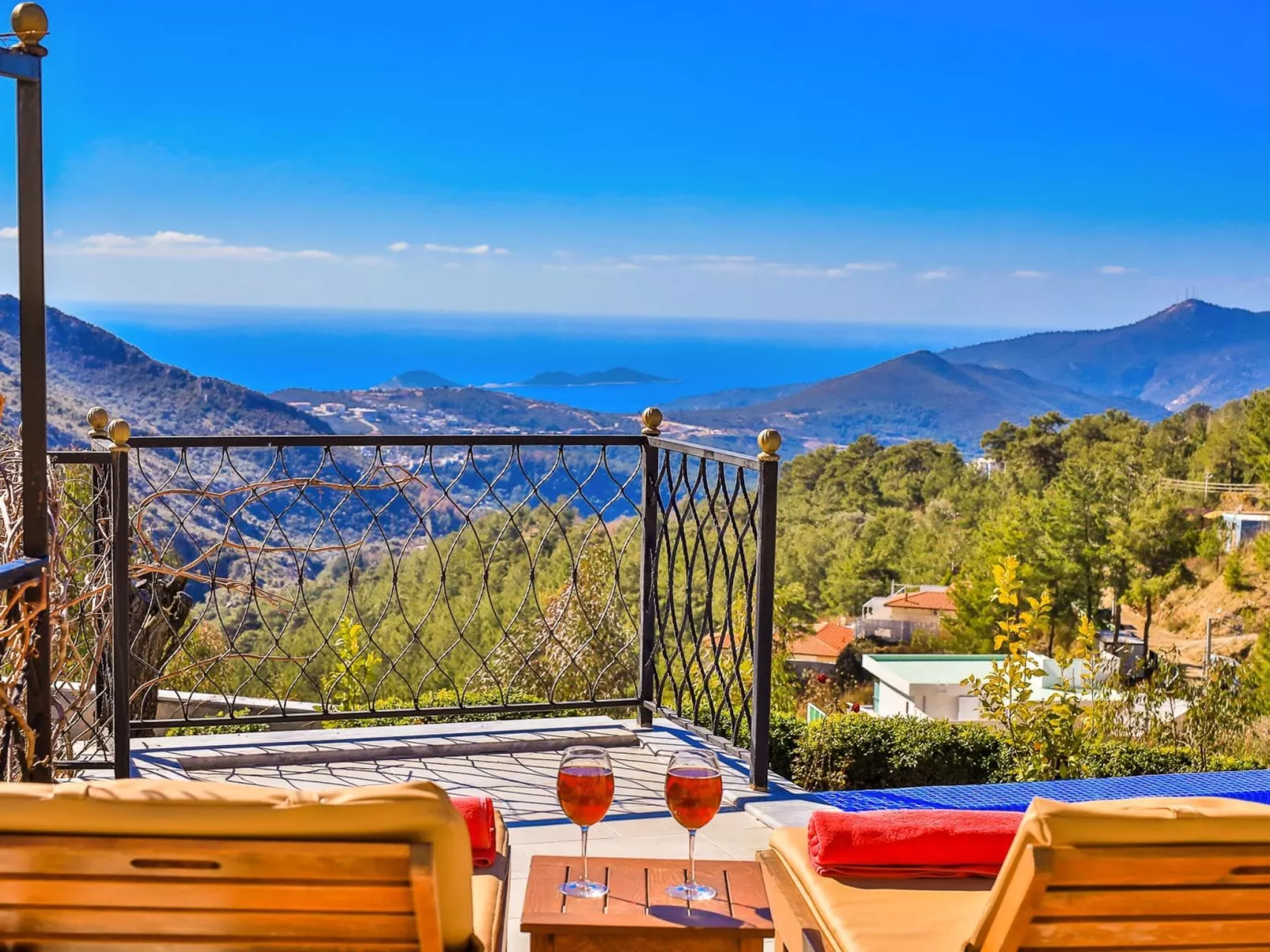 Natursteinhaus mit Pool in Kalkan Islamlar