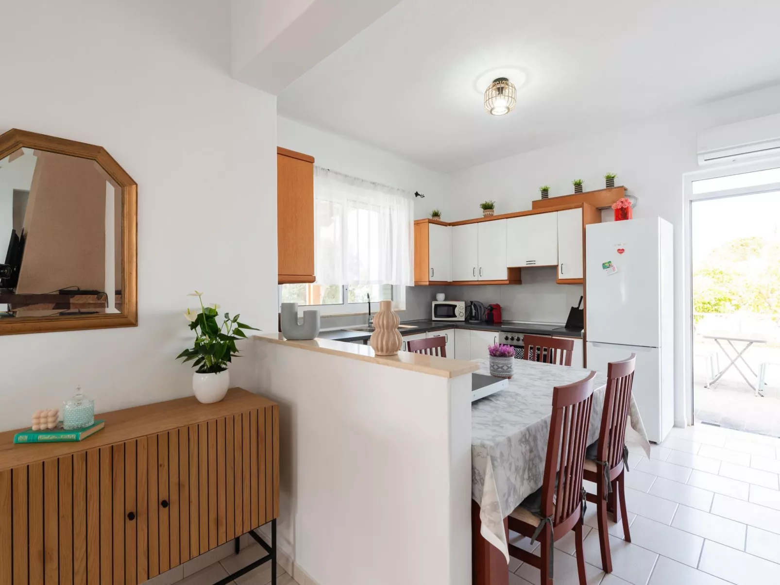 Villa Perla am Strand mit Meerblick-Inside