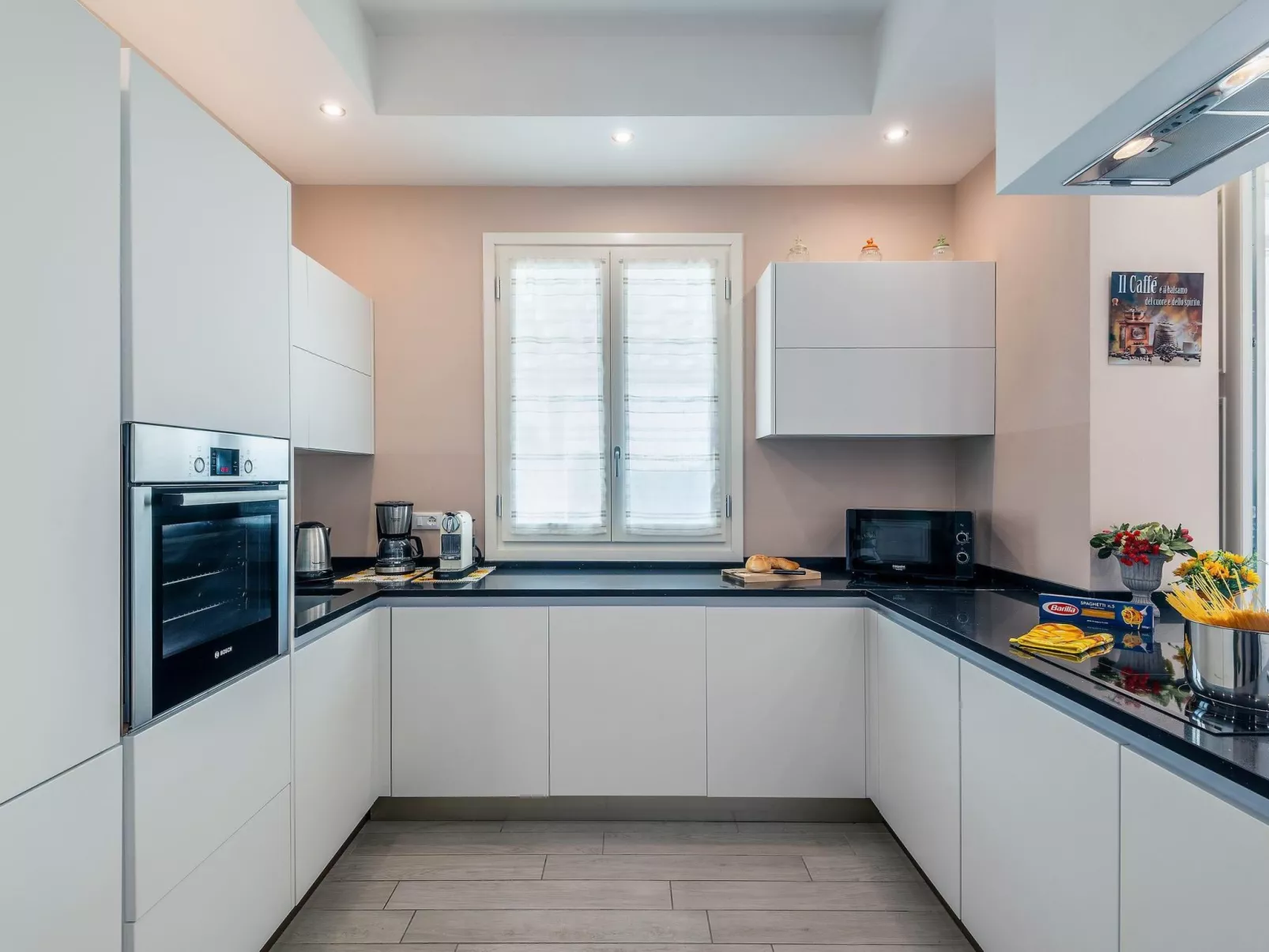 Die Kurvilla Monsummano-Inside