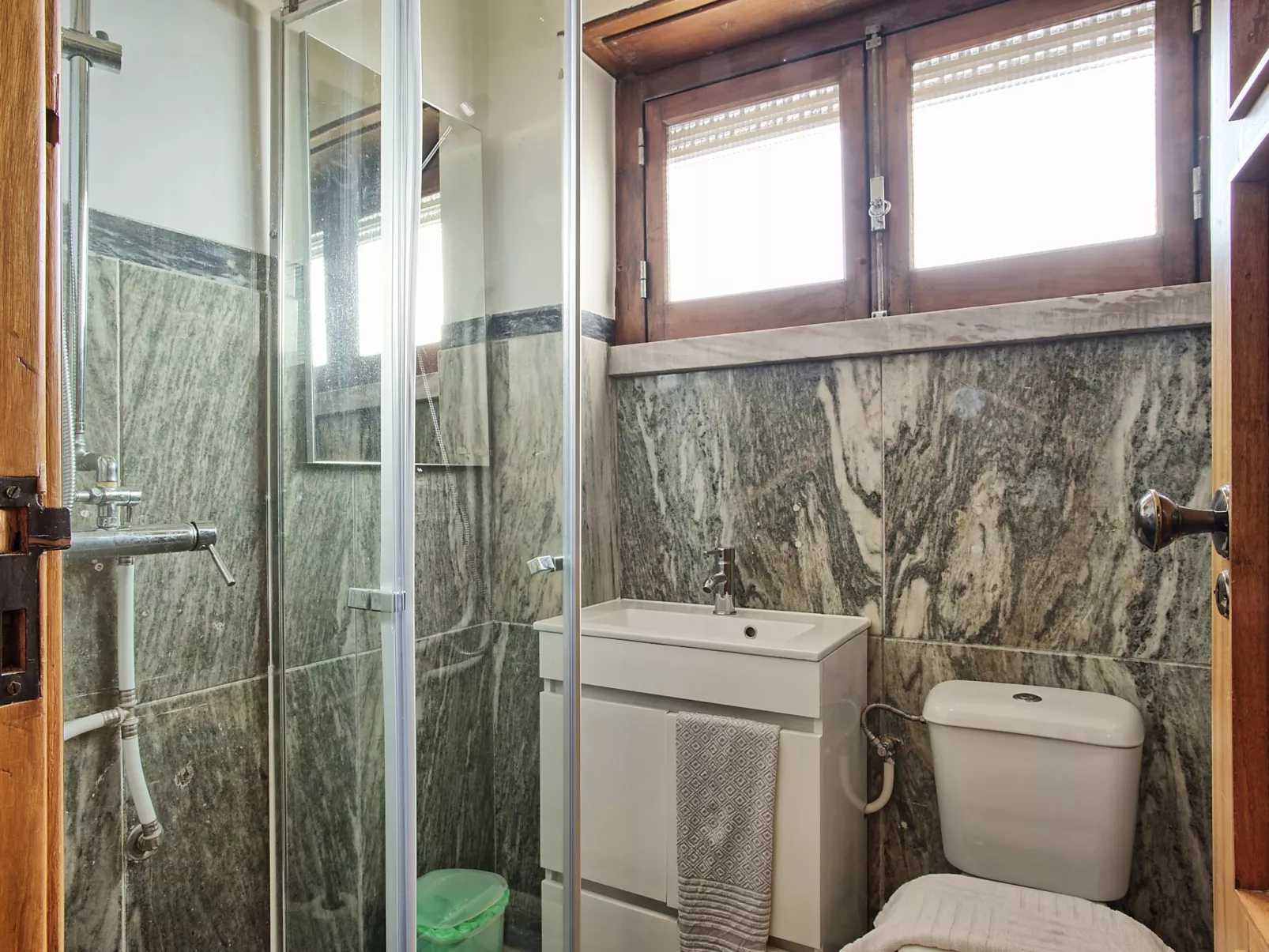 Studio für 17 Personen und 1 Kind in Lissabon-Inside