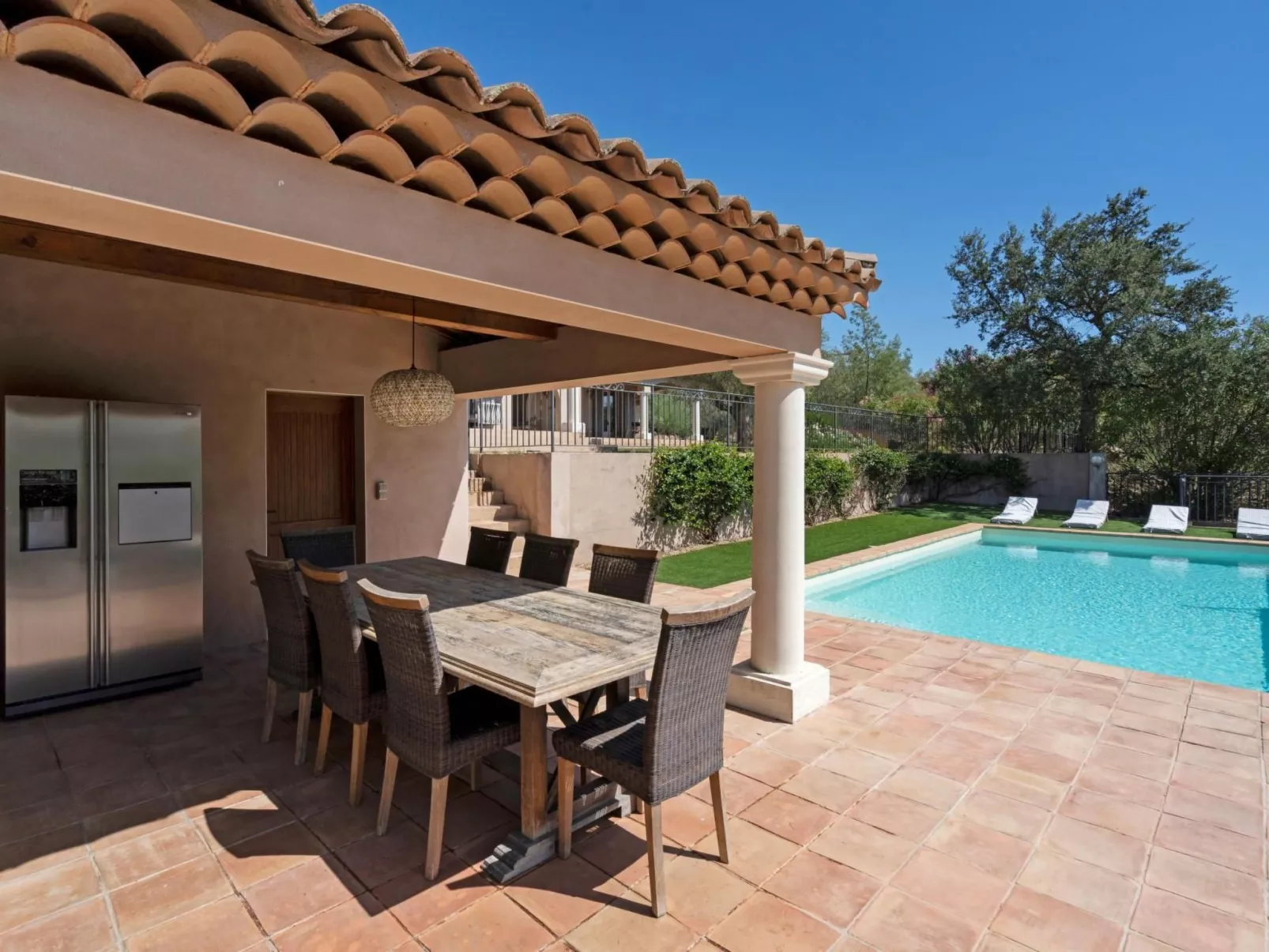 Villa Grimaud Strand-Drinnen