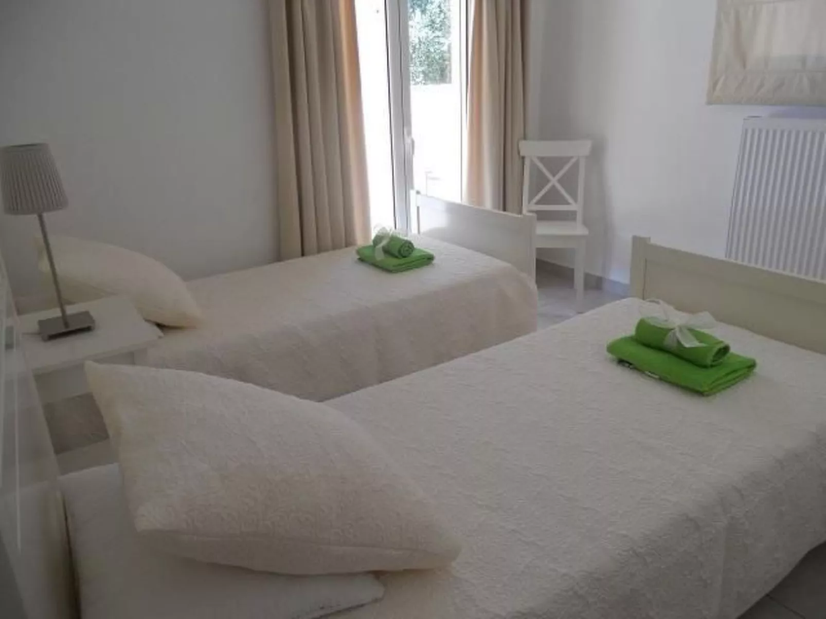 Ferienvilla mit Garten, Grill und Terrasse-Drinnen