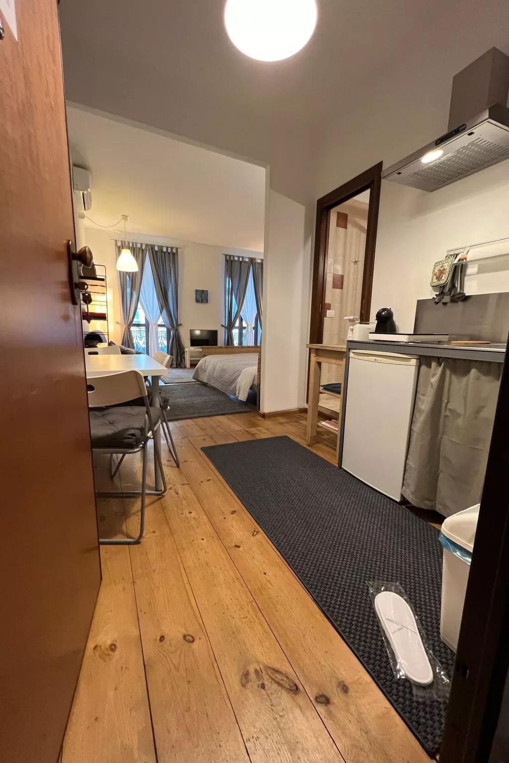 Studio Apartments Altstadt über Manno