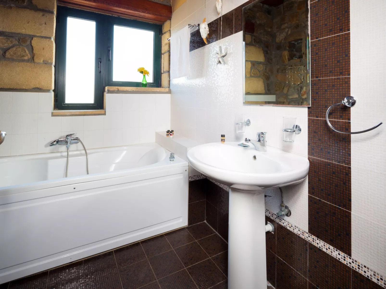 Traditionelle Villa mit Pool und Meerblick Elafonissi-Inside