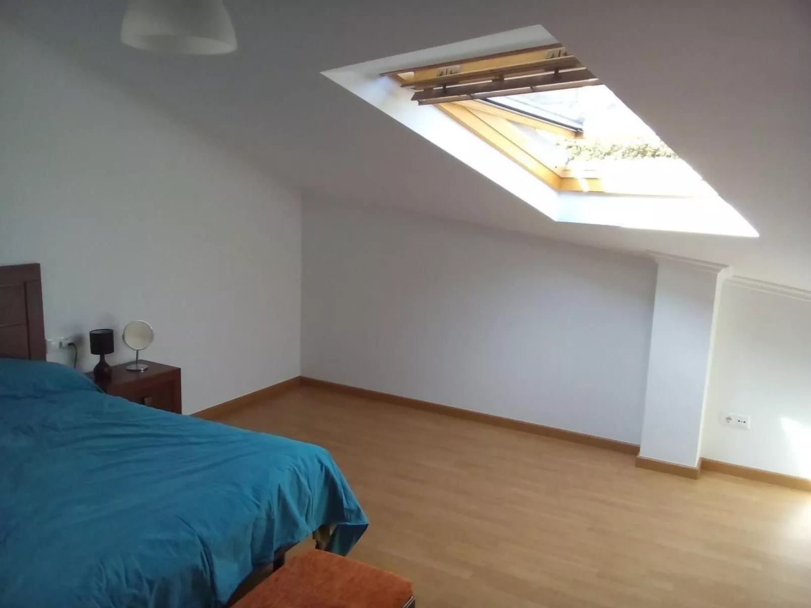 Ático con terraza-Image-tags.info