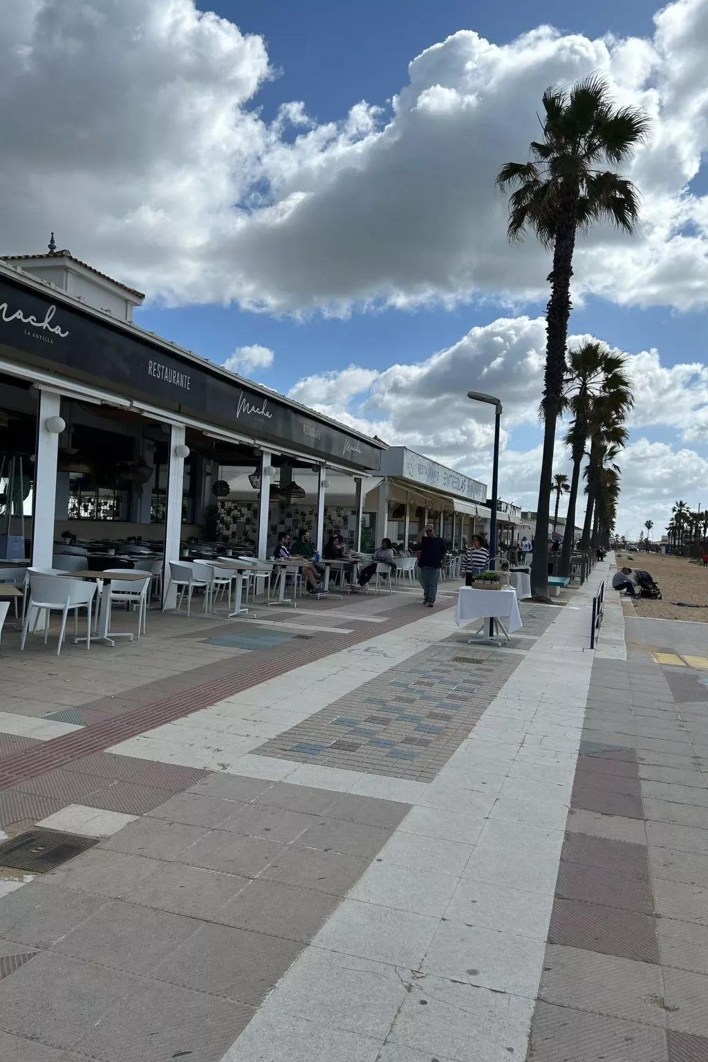 In der Nähe des Golfplatzes-Draußen