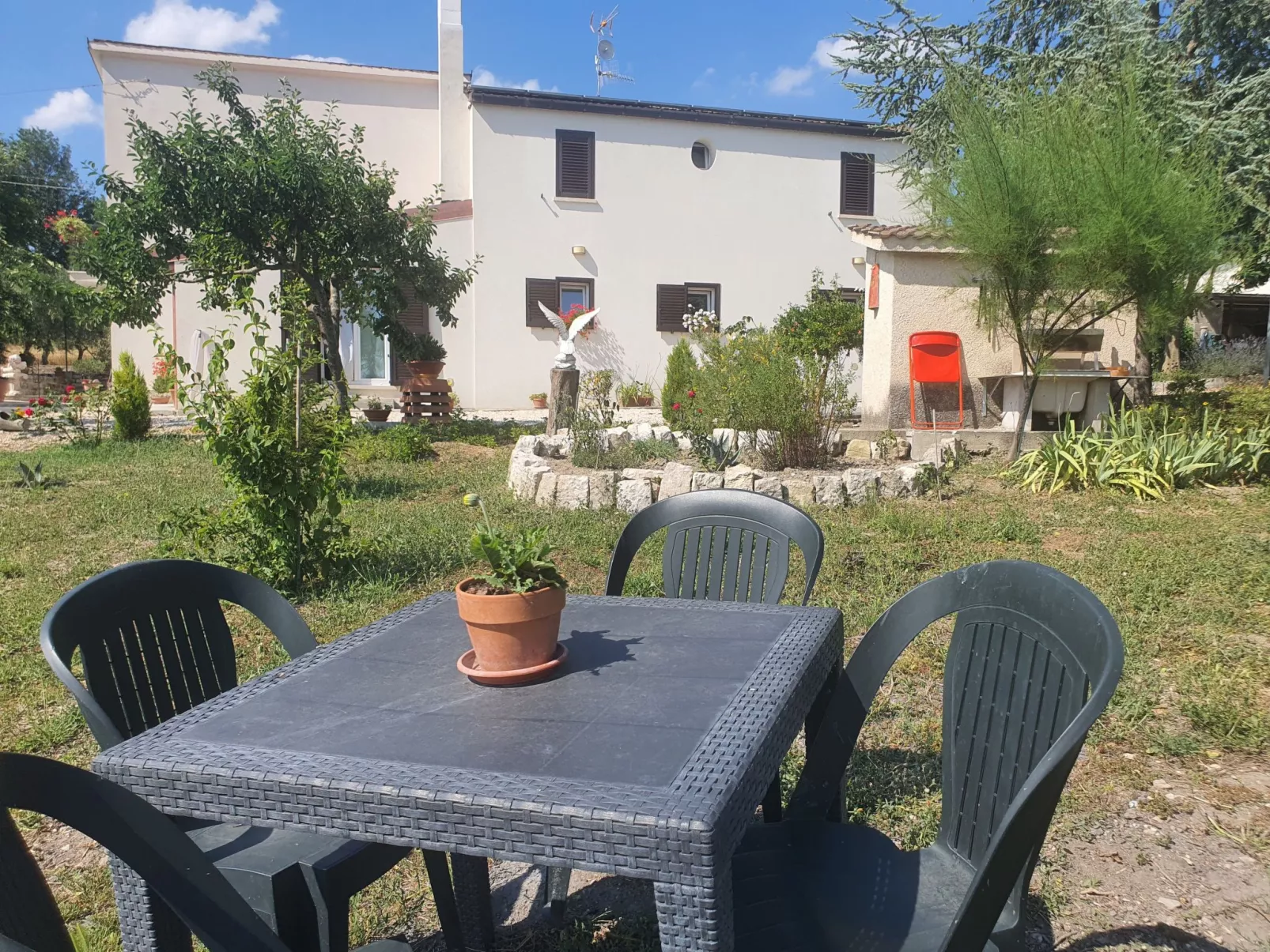 Unterkunft Santa Lucia bei Holiday World-Draußen