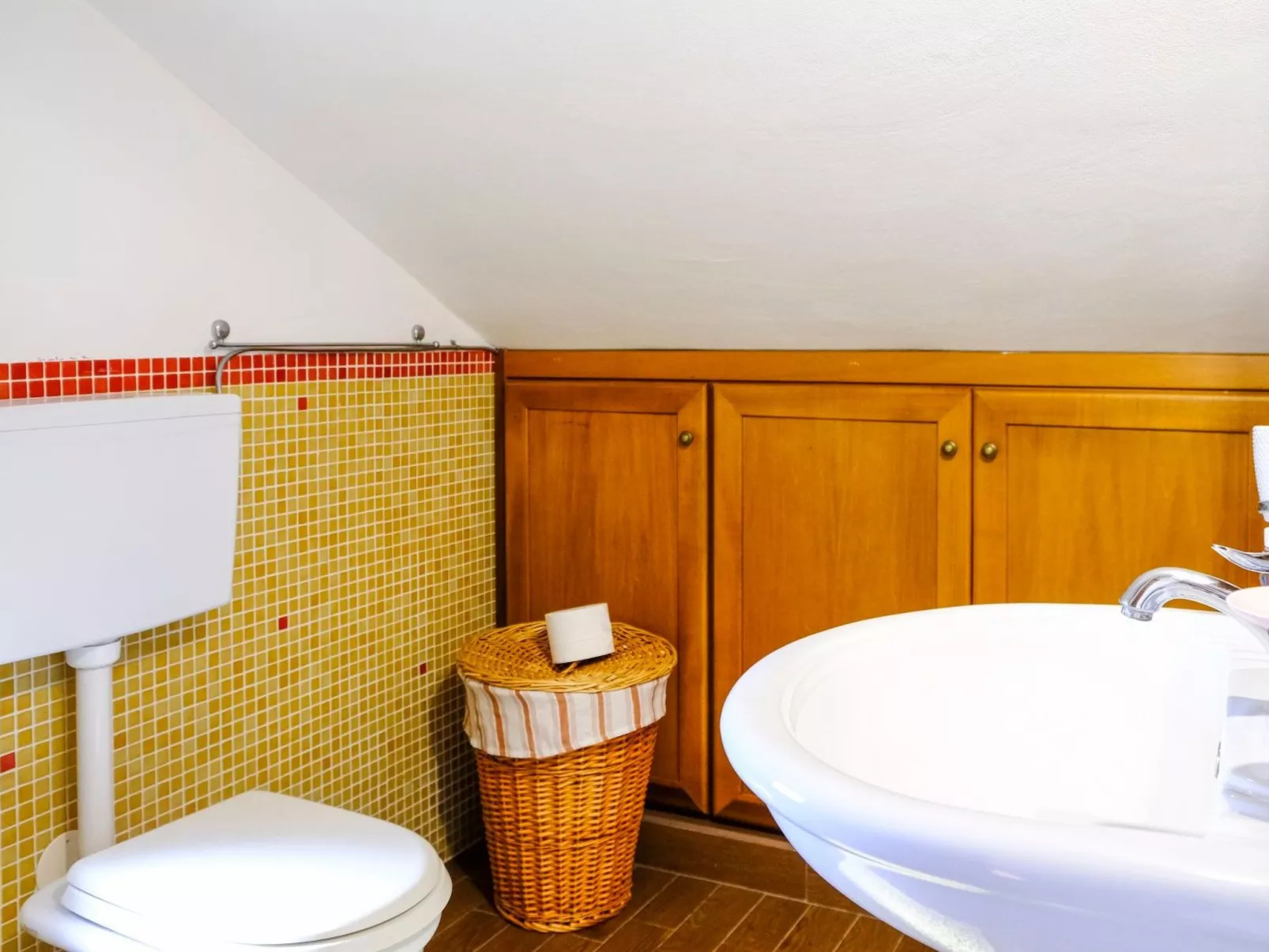 "Carta Fashion" mit eigenem Pool-Image-tags.info