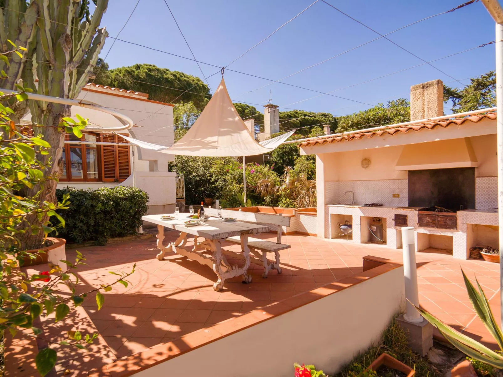 'Villa Mamma Longa-Draußen