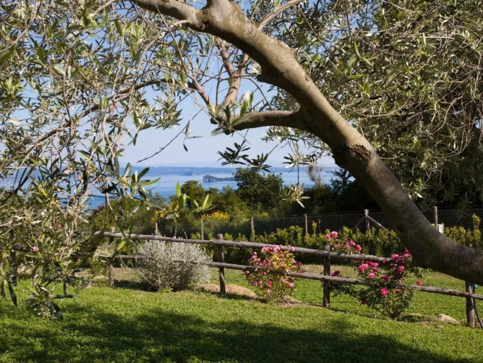 Freistehendes Haus mit privatem Pool-Dehors
