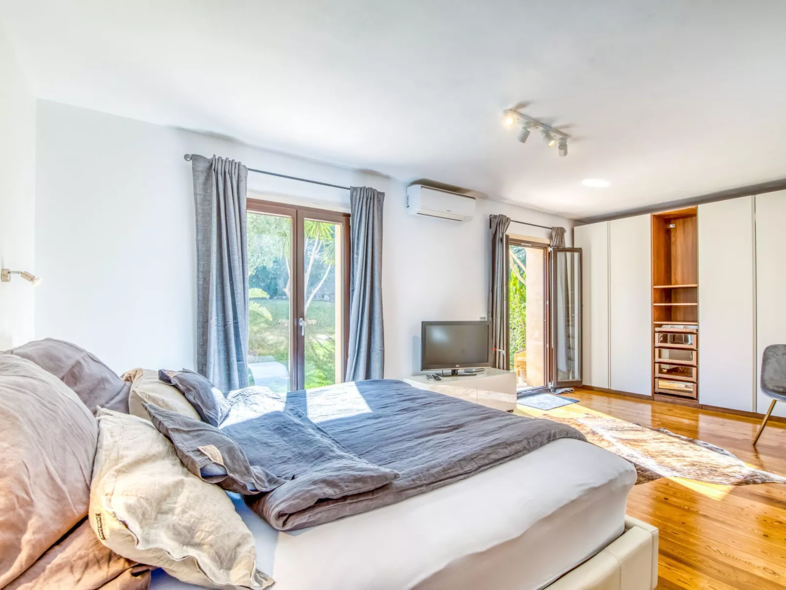 Nettes Ferienhaus in Felanitx mit Offenem Kamin-Image-tags.info