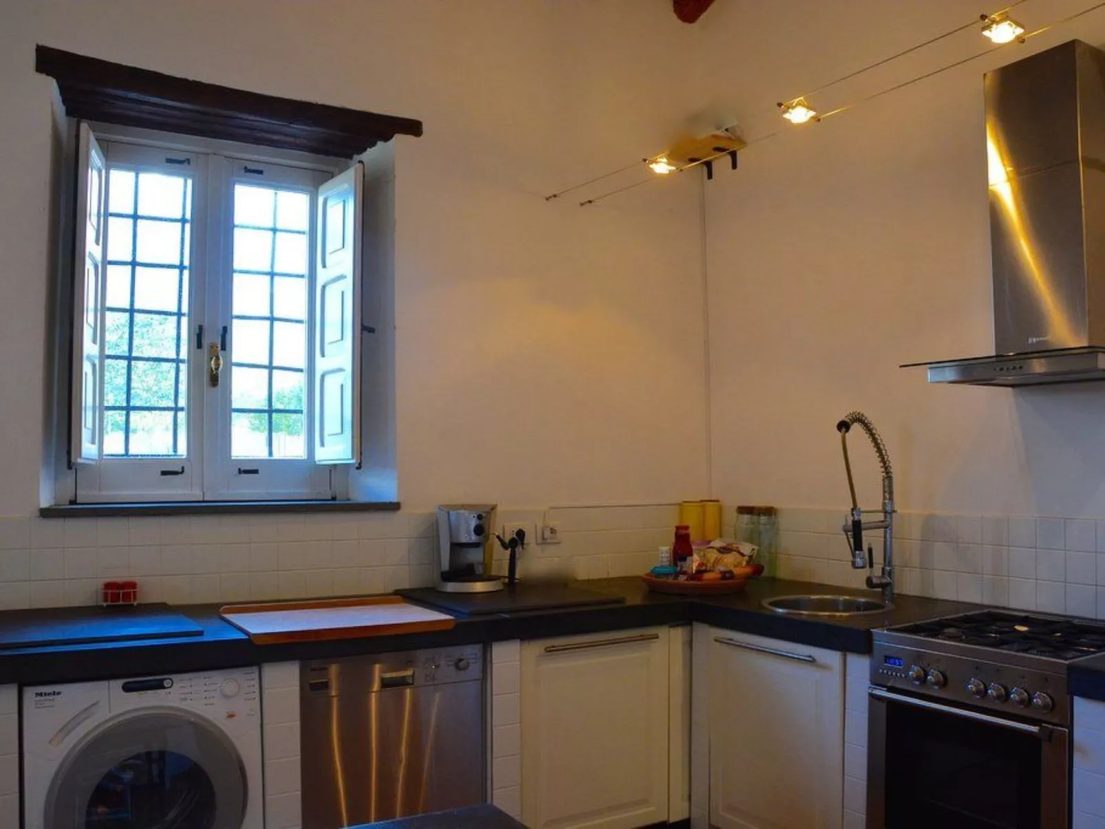 Villa Alloro" inmitten der Nerello-Mascalese-Reben