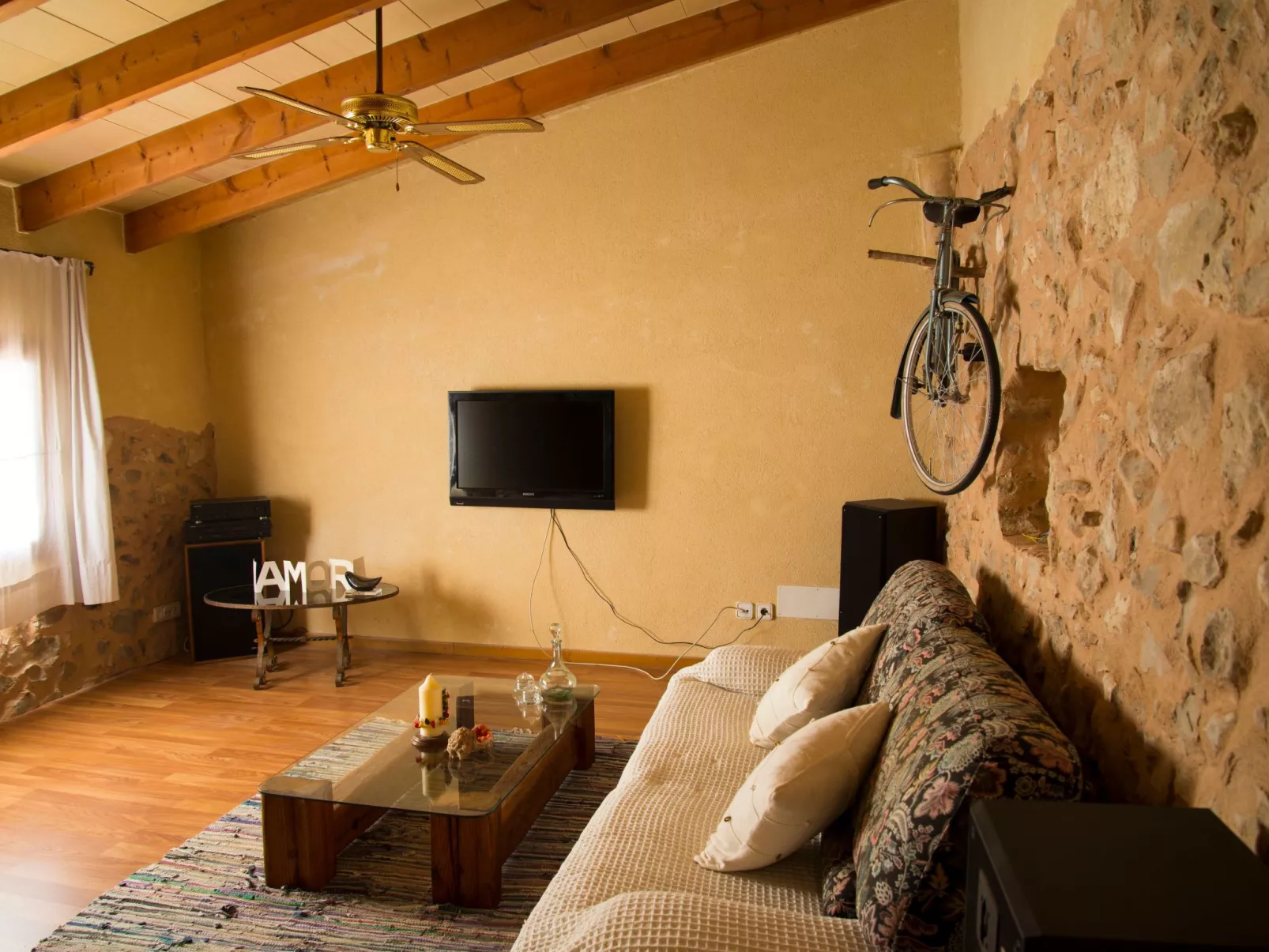 Jedes Ferienhaus mit Garten und Schwimmbad-Image-tags.info