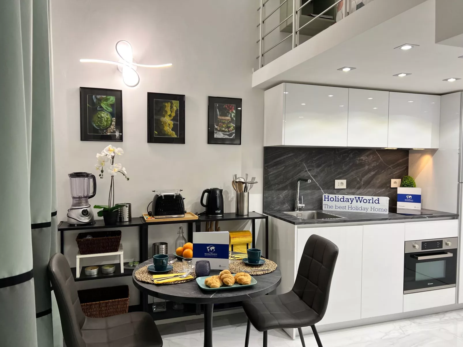 San Martino' Studio mit Terrasse