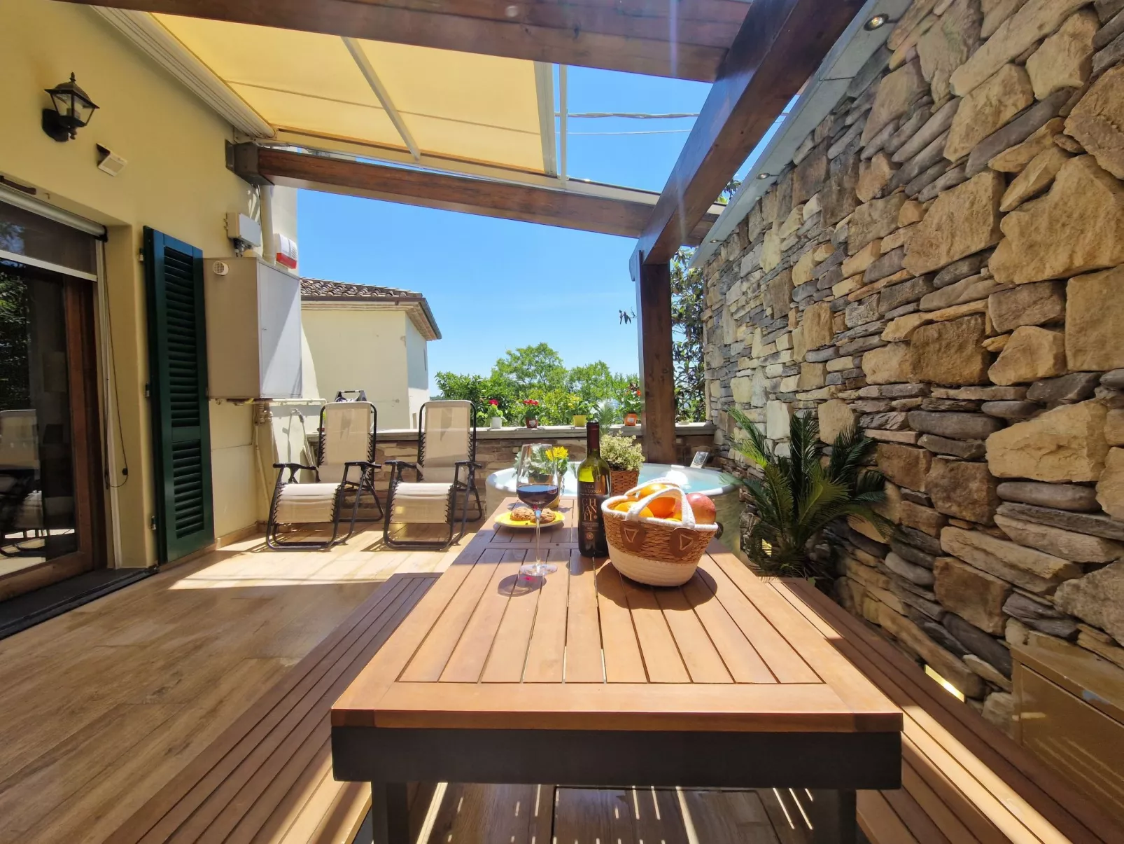 Papalino Charmantes Haus-Draußen