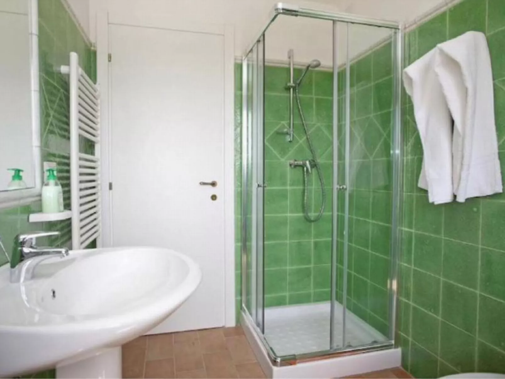 Villa mit privatem Pool und atemberaubender Aussicht-Image-tags.info