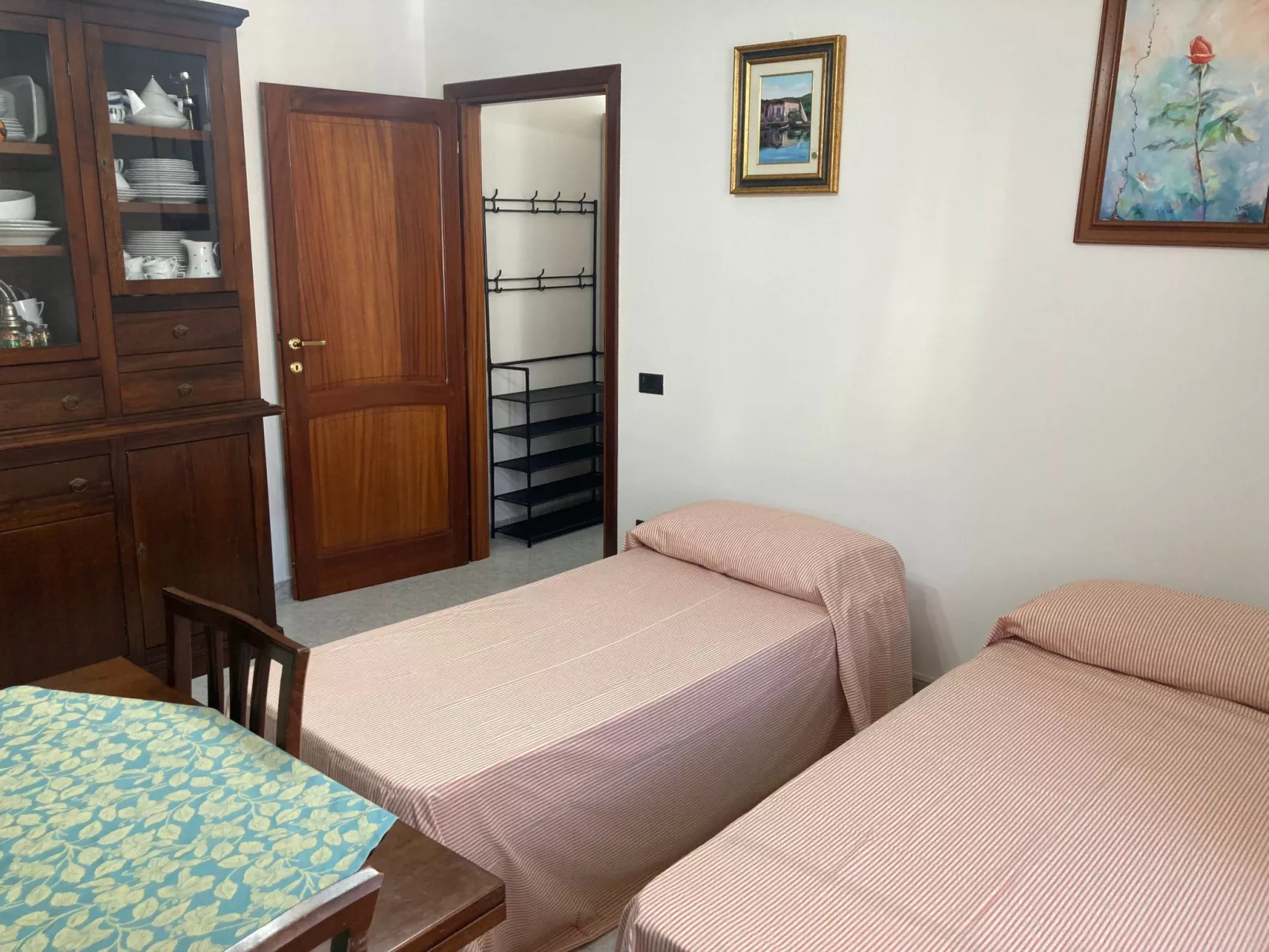 "Via Manin 13" mit Wi-Fi-Image-tags.info