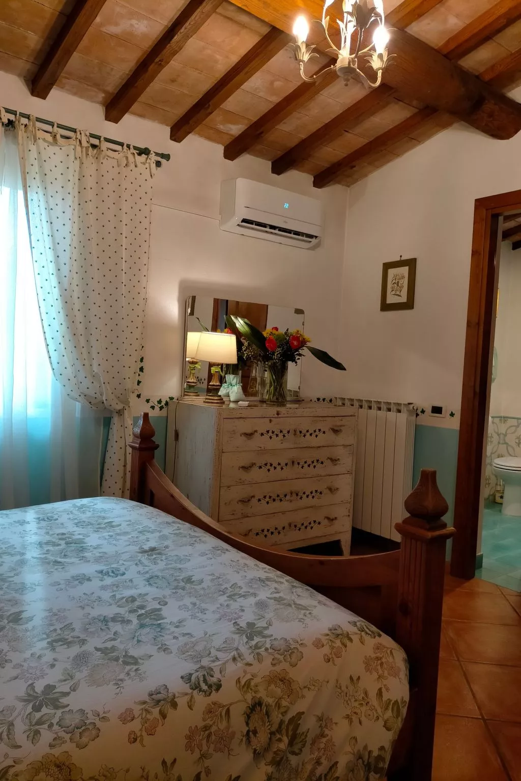 Villa mit privatem Pool 70 Kilometer von Rom entfernt-Inside