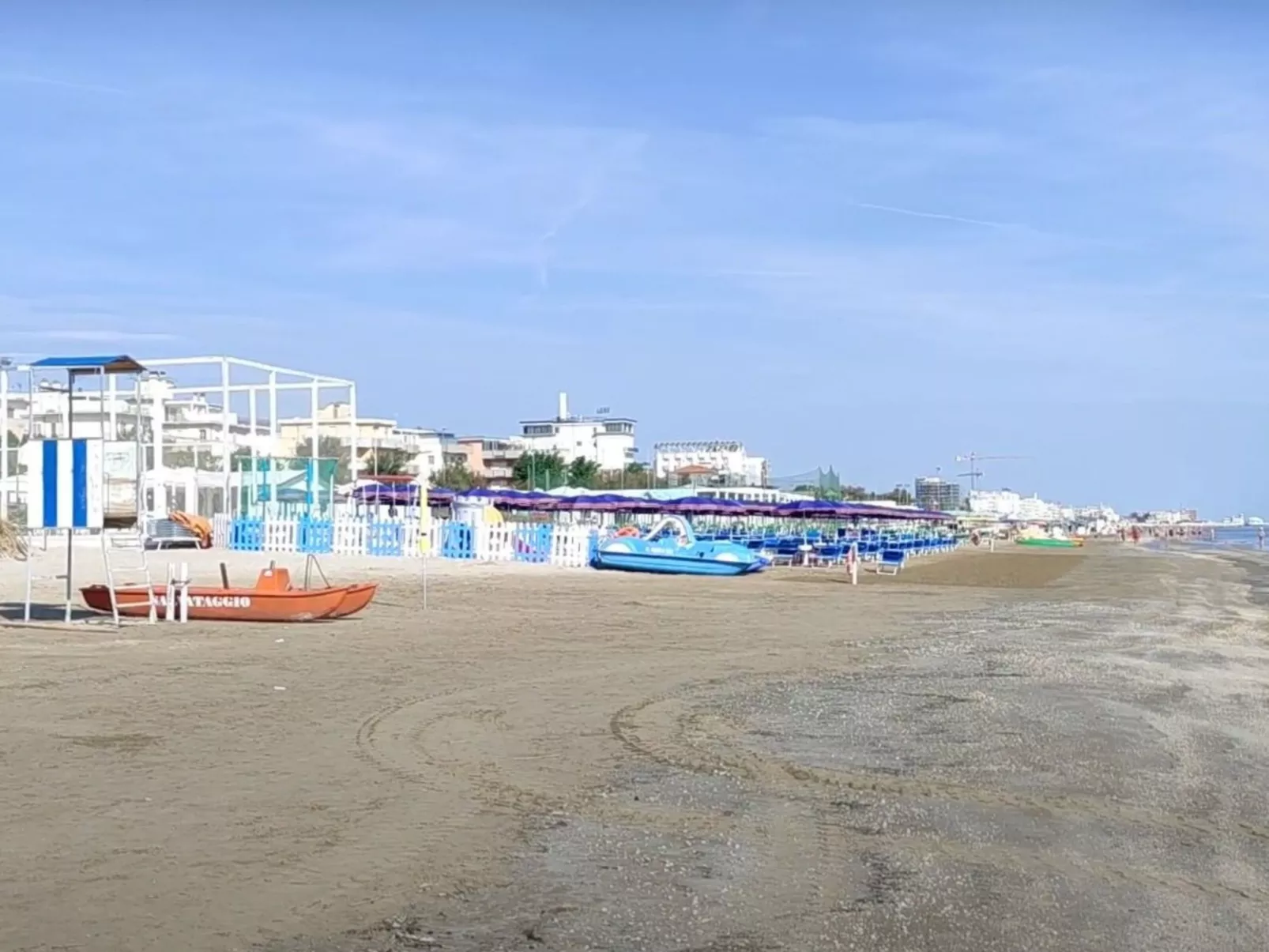 Golden Beach bei Holiday World-Outside