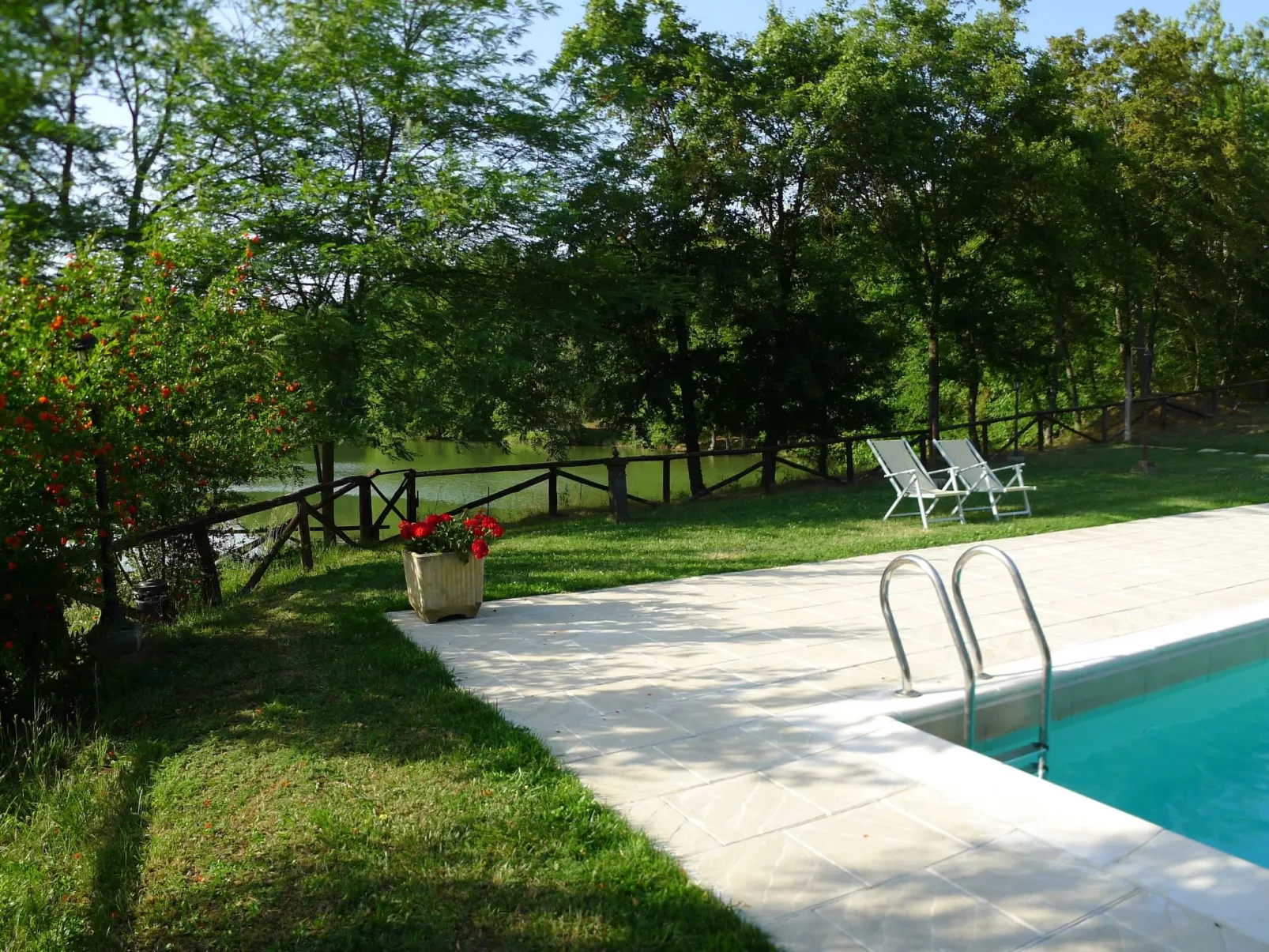 Gemütliche 1-Schlafzimmer-Wohnung in Reggello-Outside