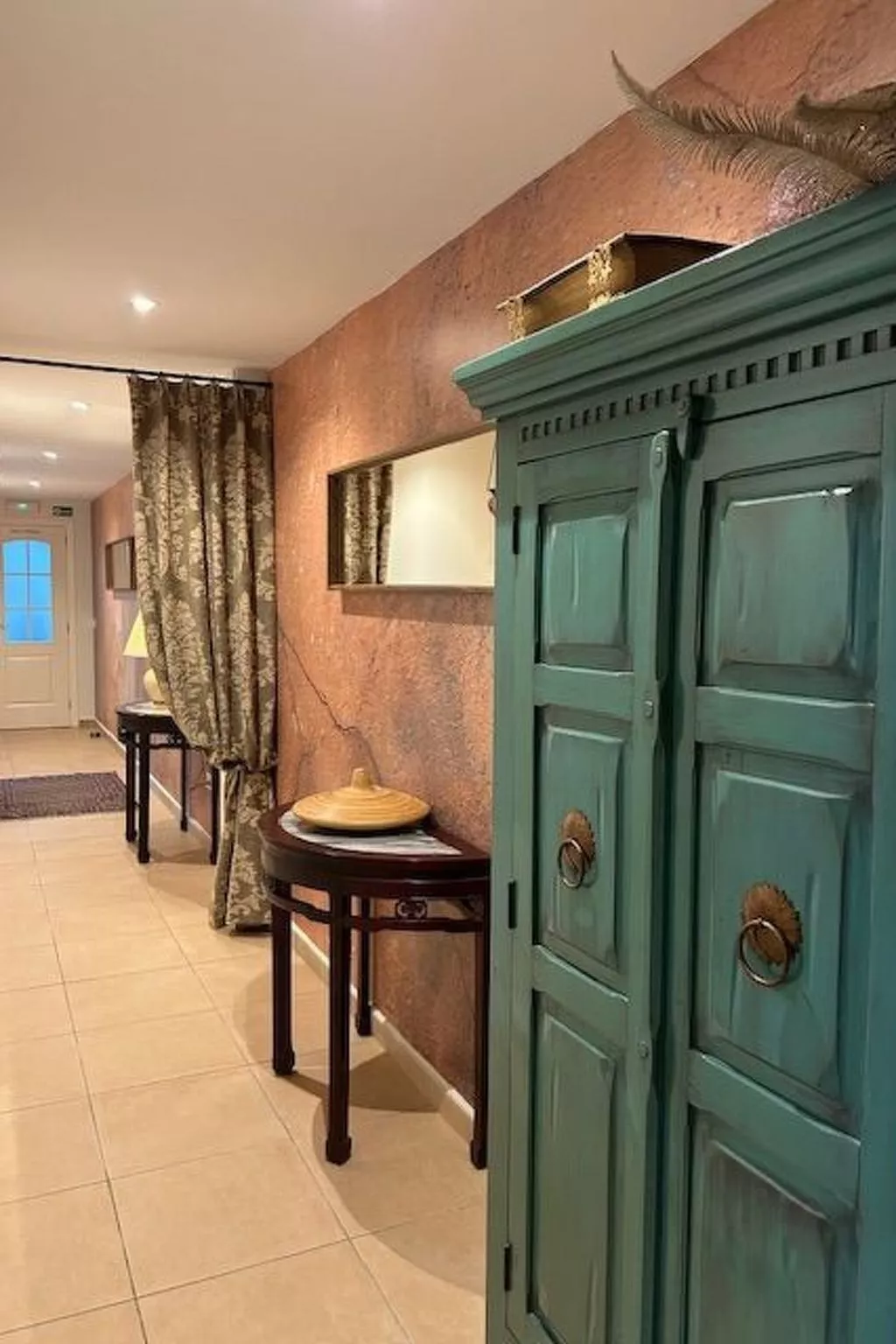 Bauernhof "Masía del Barranco".-Inside