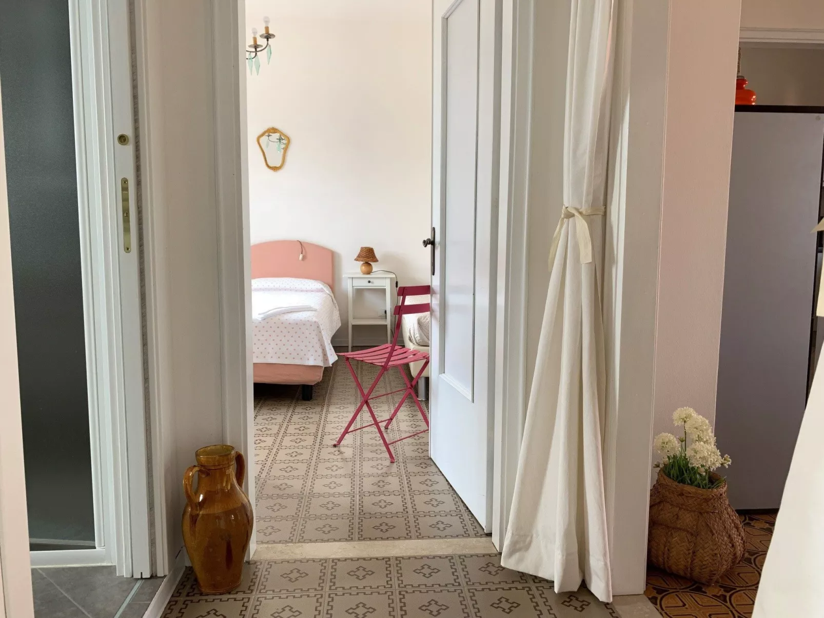 Wohnung Dependance mit Gemeinschaftspool-Drinnen