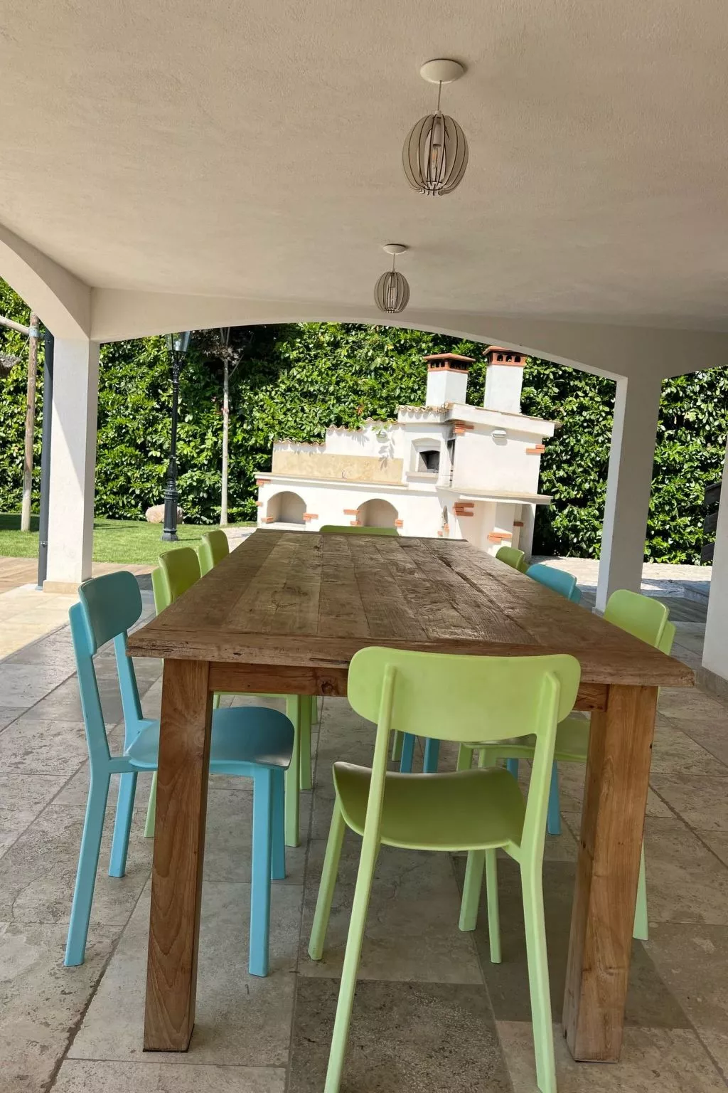 Villa am Gardasee mit großem Pool und Garten-Dehors