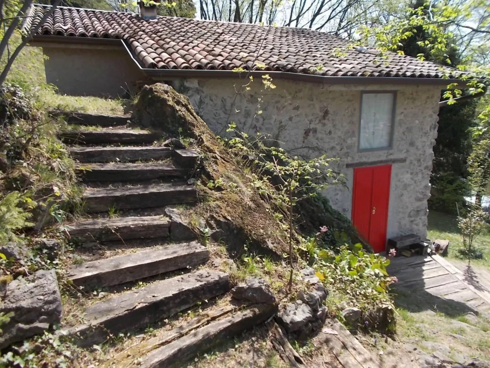 Niederwaldhaus in Solto Collina-Dehors