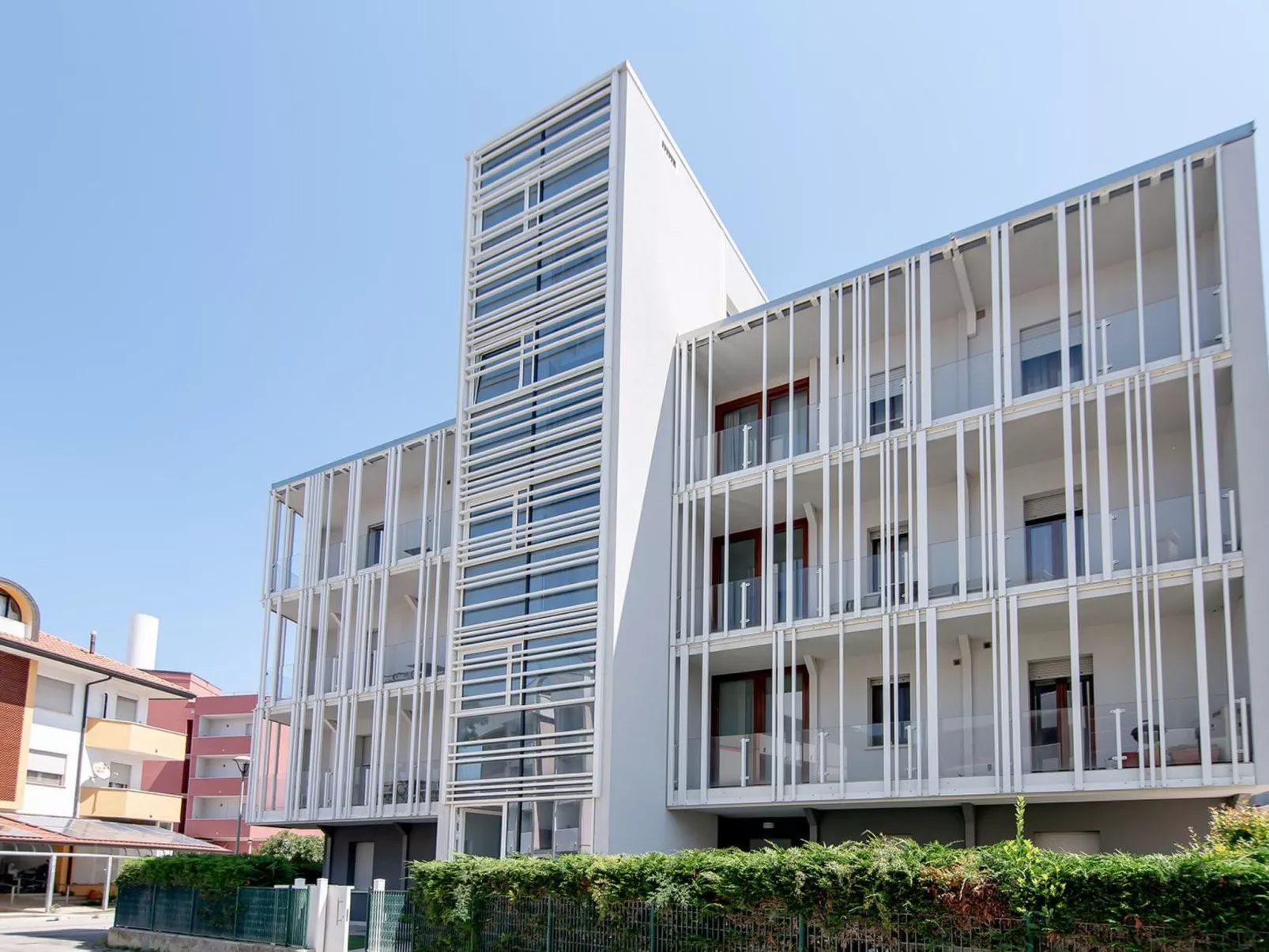 Einzimmerwohnung mit Balkon und Frühstück-Dehors