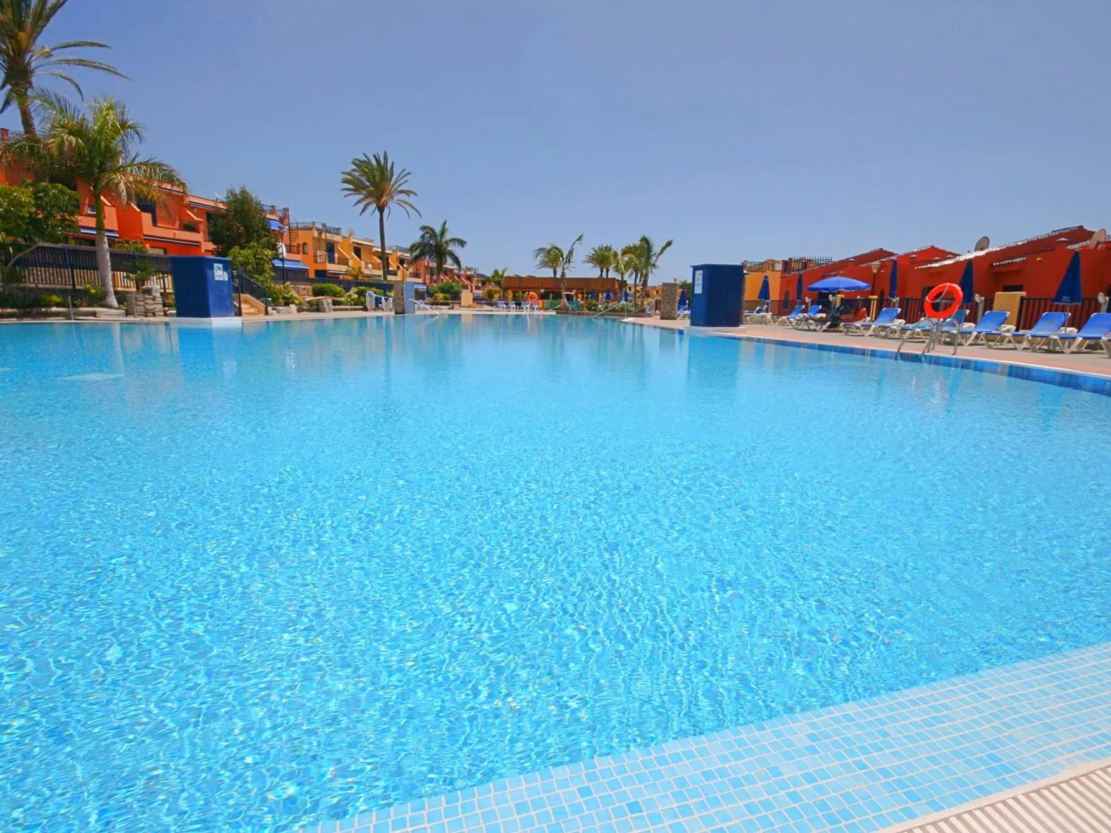 Wunderschönes Ferienhaus im Süden von Gran Canaria mit Garten und gemeinschaftl-Outside