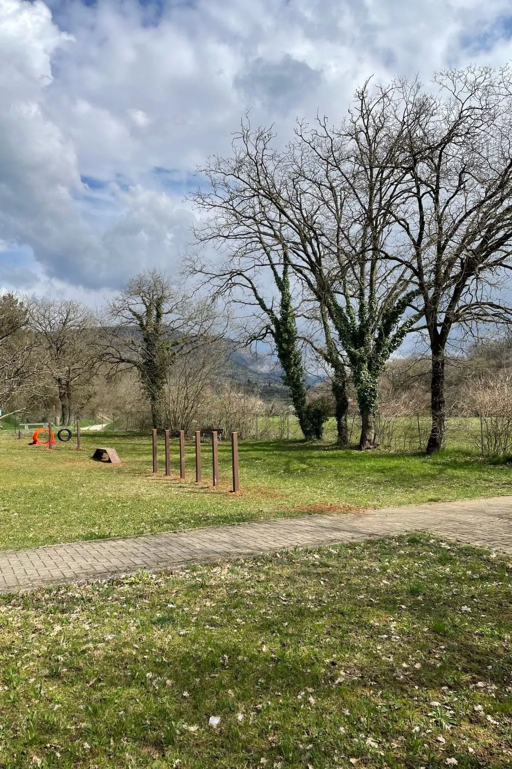 Wohnung in Costermano mit privatem Parkplatz-Dehors