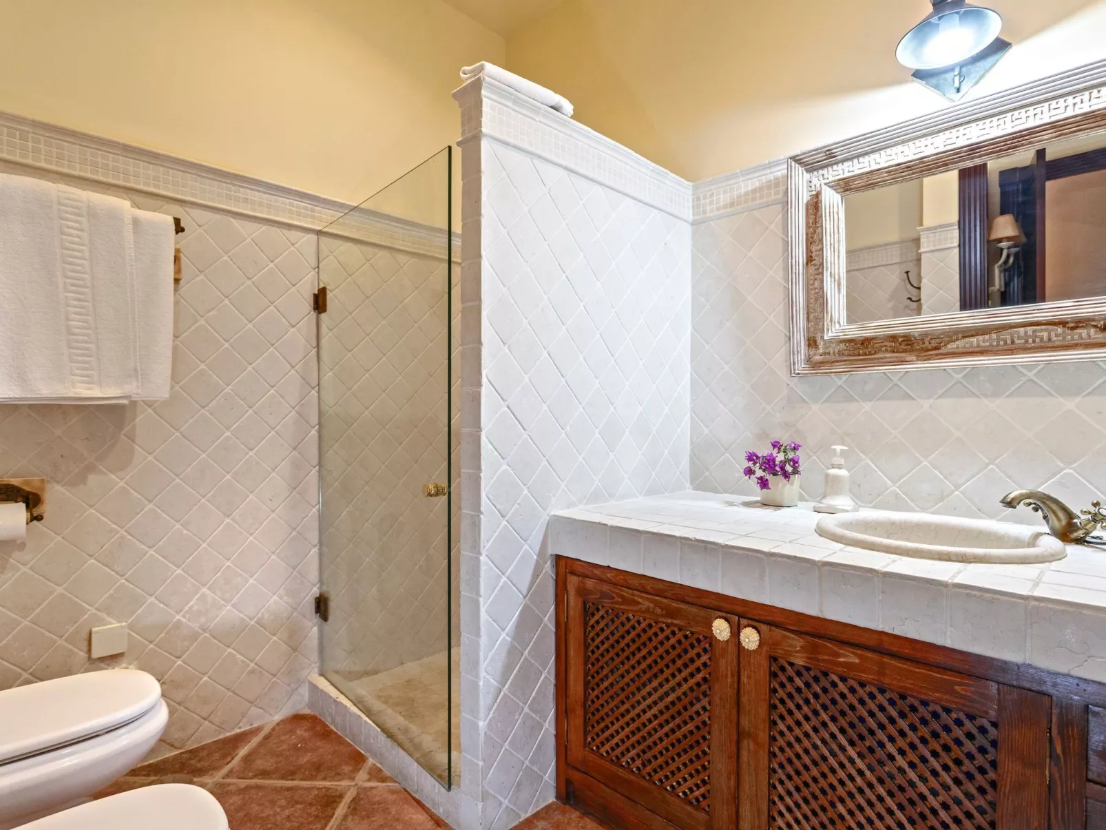 Beheiztes Hallenbad und Freibad