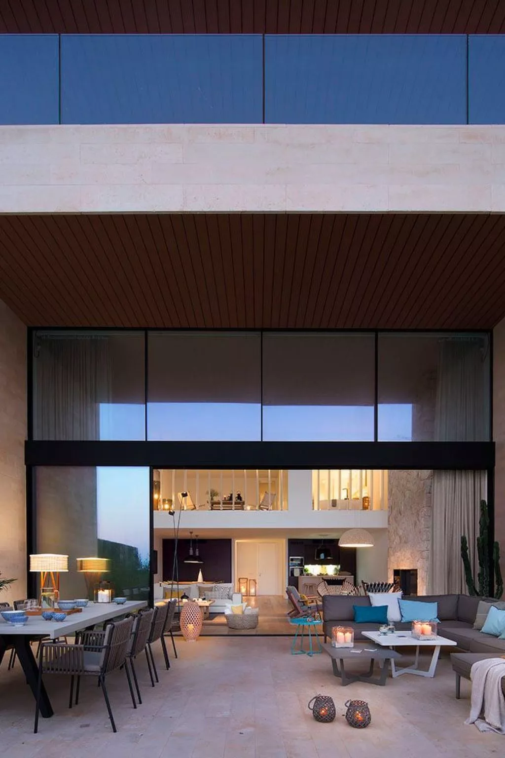 Haus "Colonia Beach" mit Blick auf das Wasser