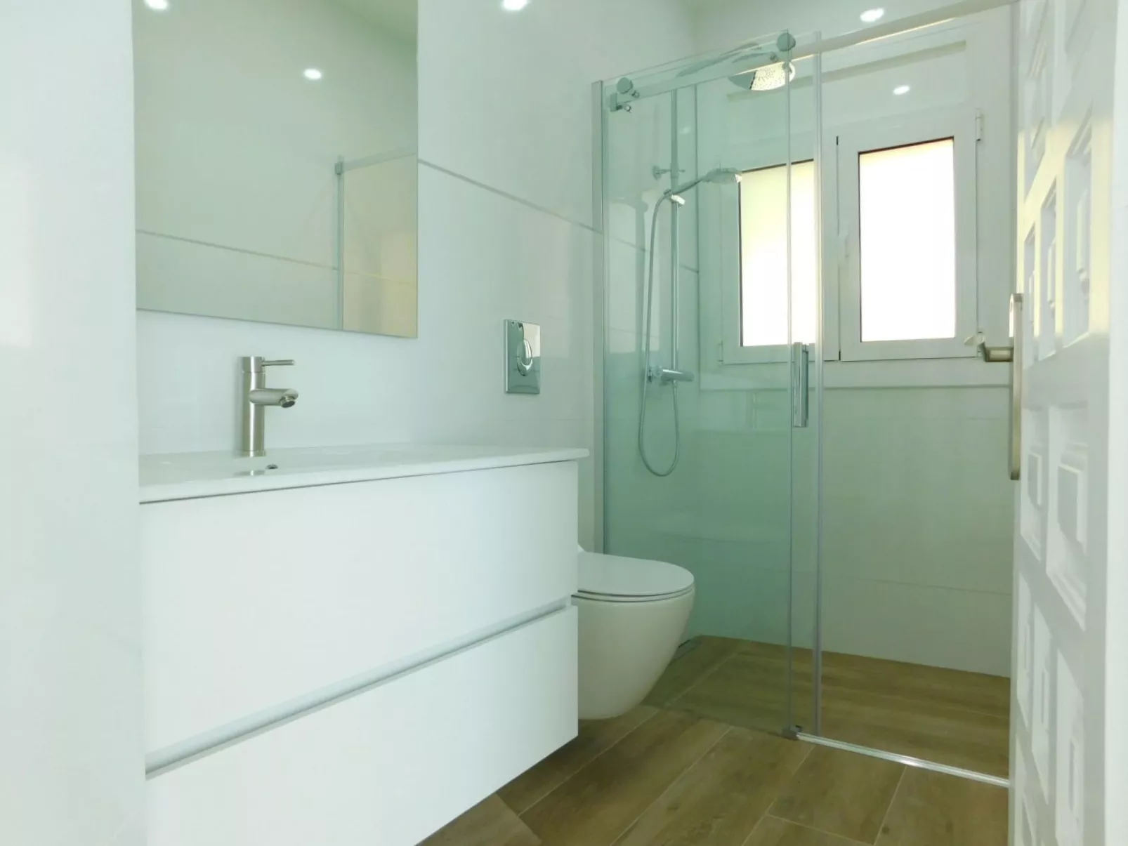 Mit einzigartigem Meerblick-Image-tags.info