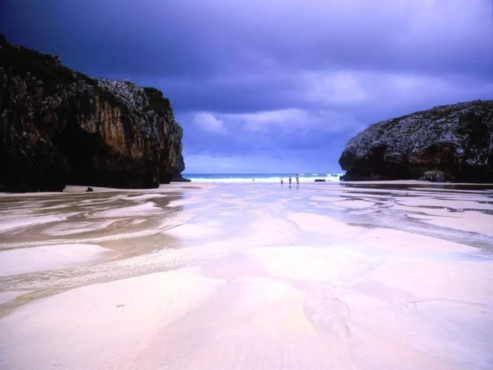 Maria Sopeña in Pruneda-Image-tags.info