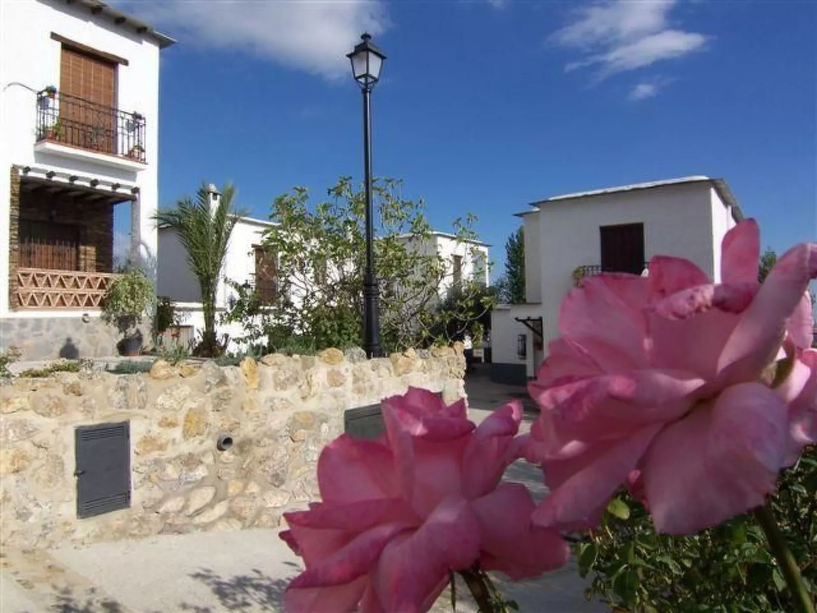 Gemütliches Haus in Anlage mit Schwimmbad in Válor-Image-tags.info
