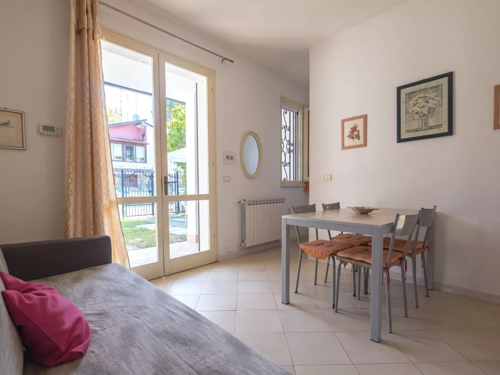 Gemütliche Hütte, Erdgeschoss, Garten und Grillplatz